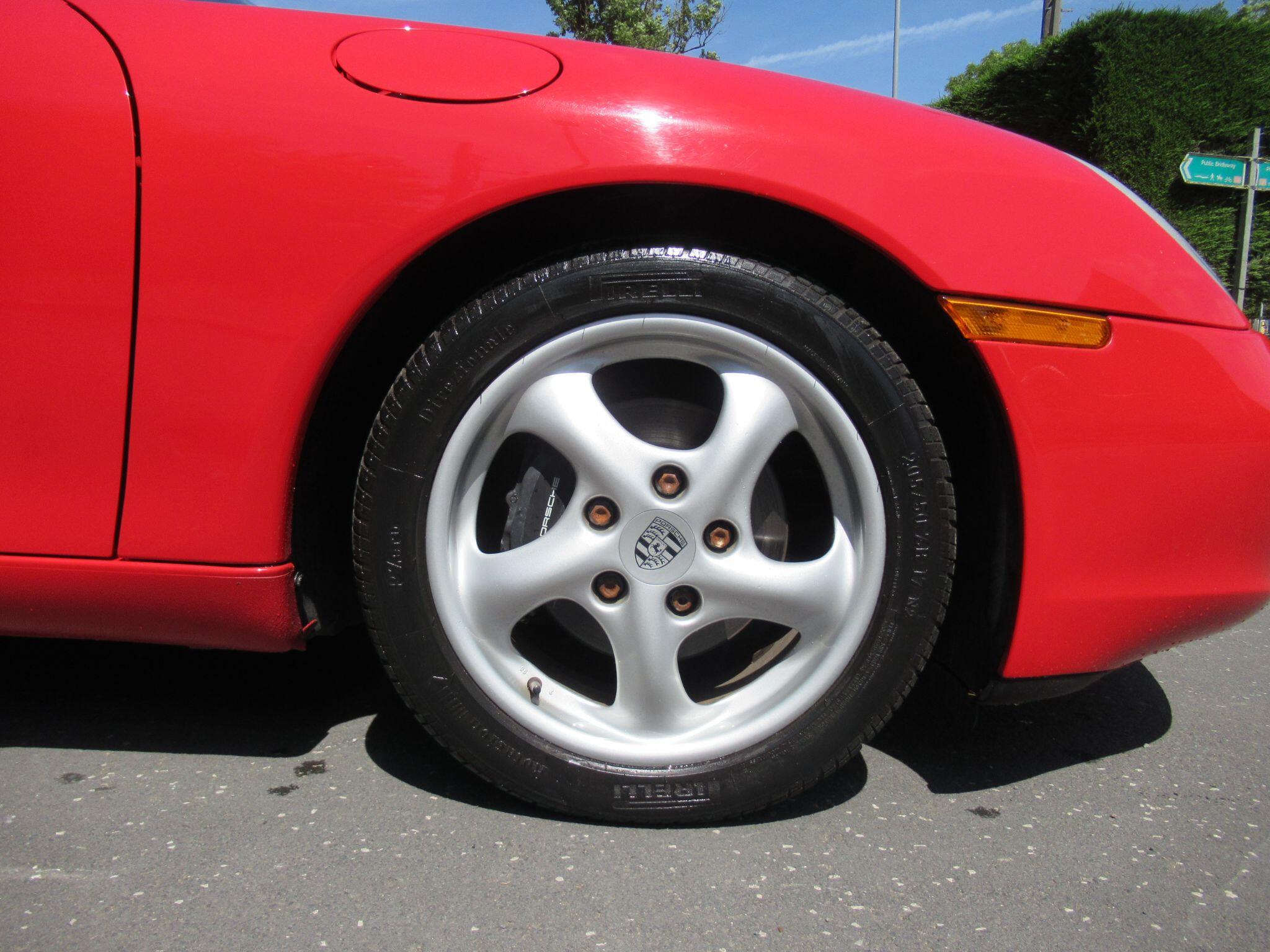 Porsche Boxster - Image 14