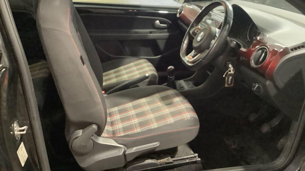 Volkswagen up! - Image 2