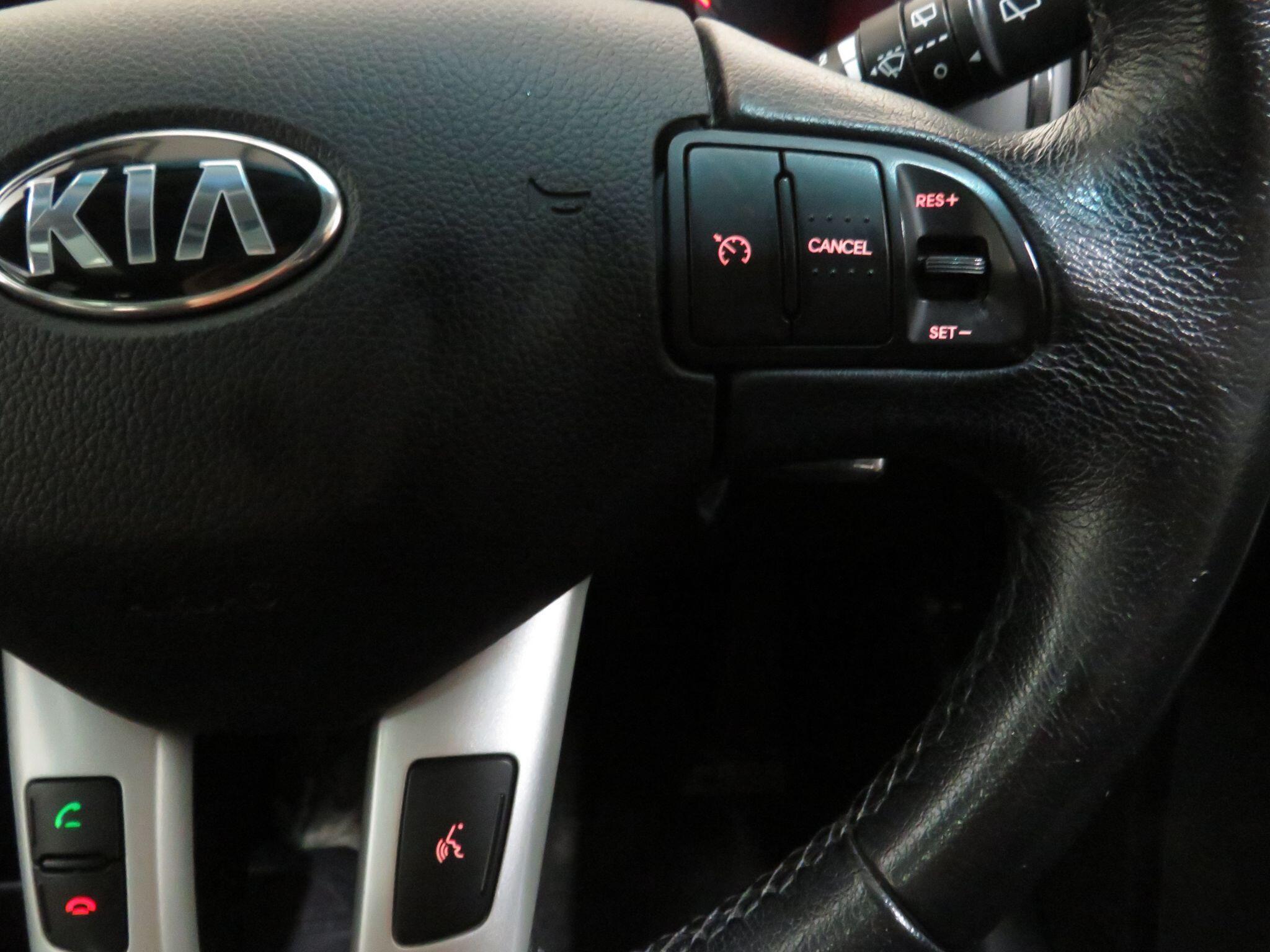 Kia Sportage - Image 19