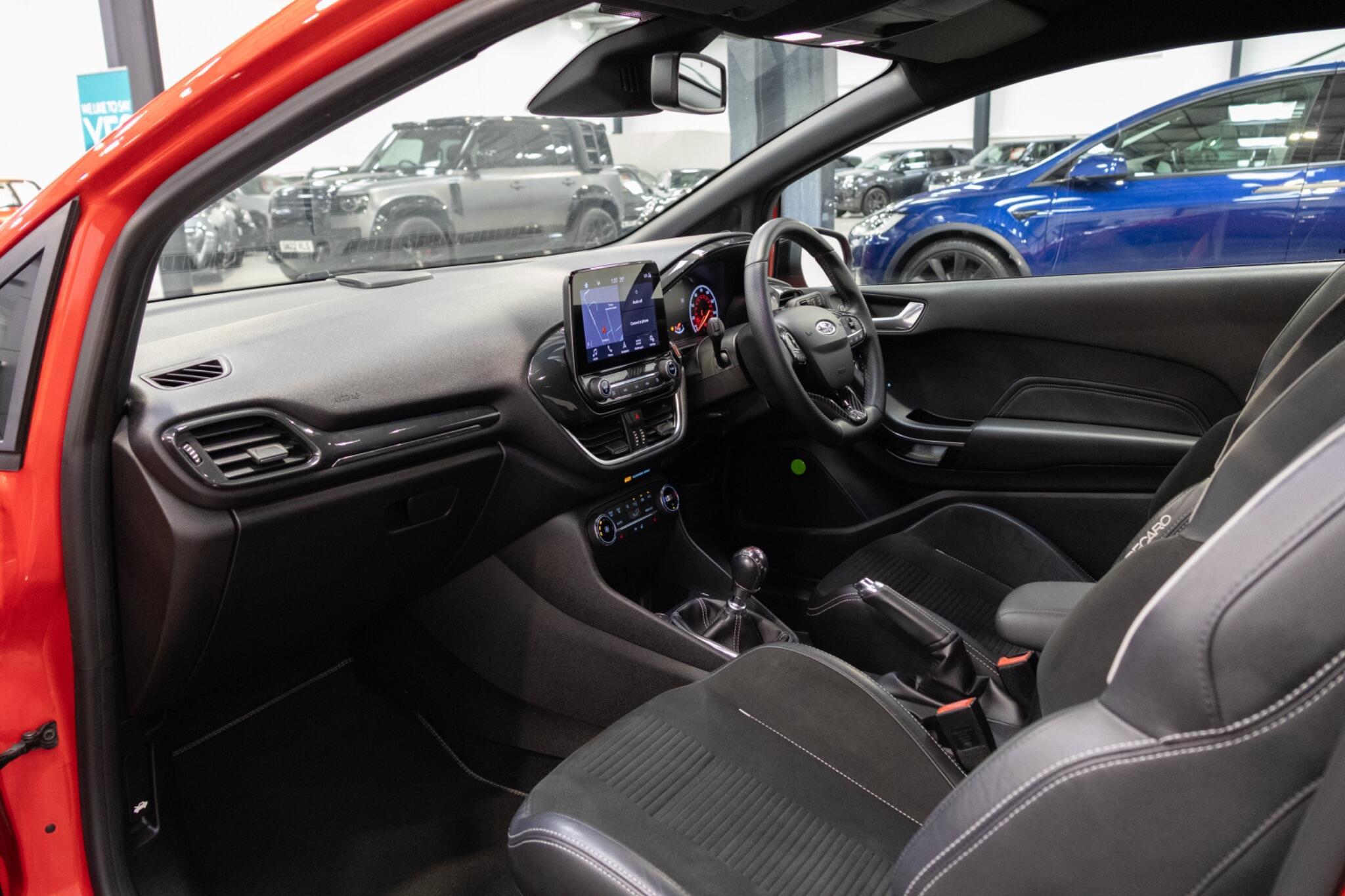 Ford Fiesta - Image 9