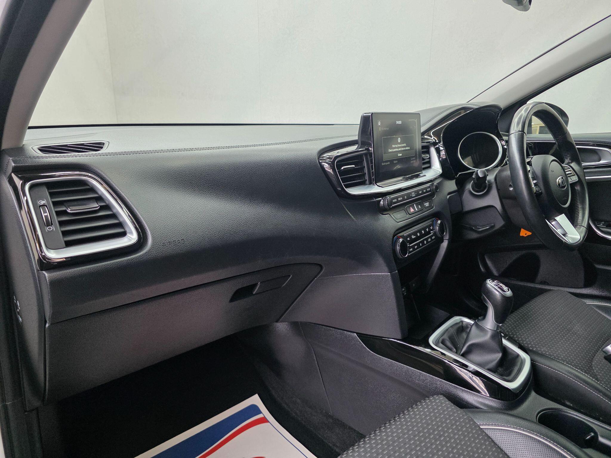 Kia ceed - Image 14
