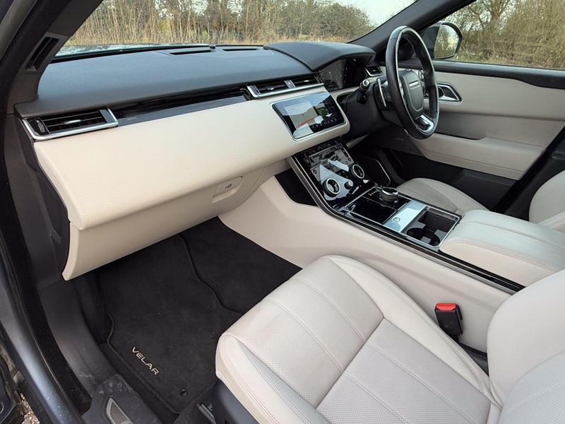 Land Rover Range Rover Velar - Image 8