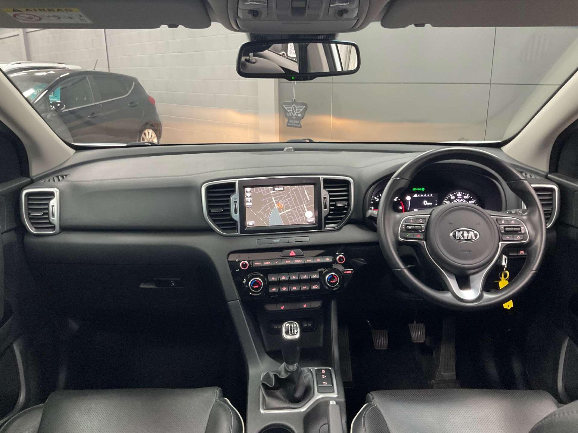 Kia Sportage - Image 12