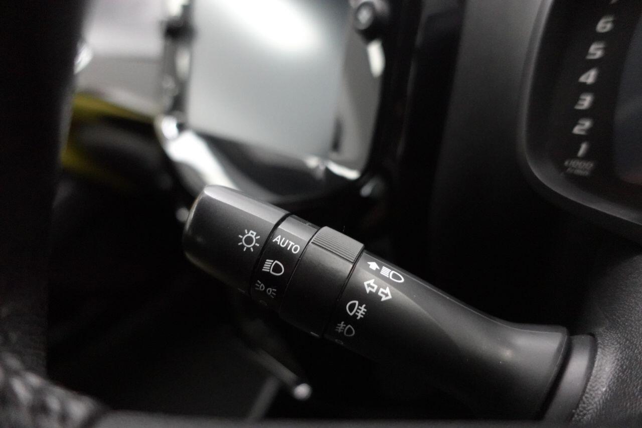 Peugeot 108 - Image 18