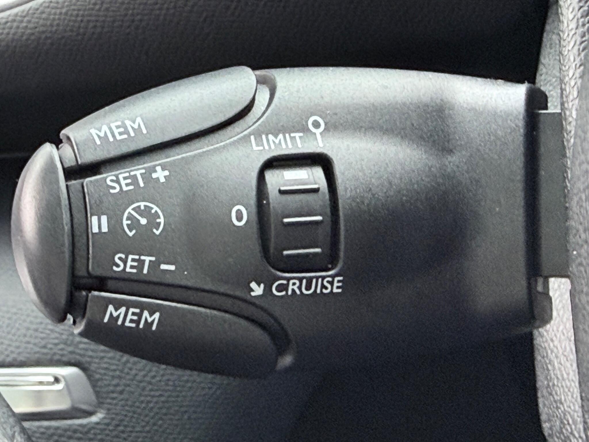 Peugeot 308 SW - Image 61