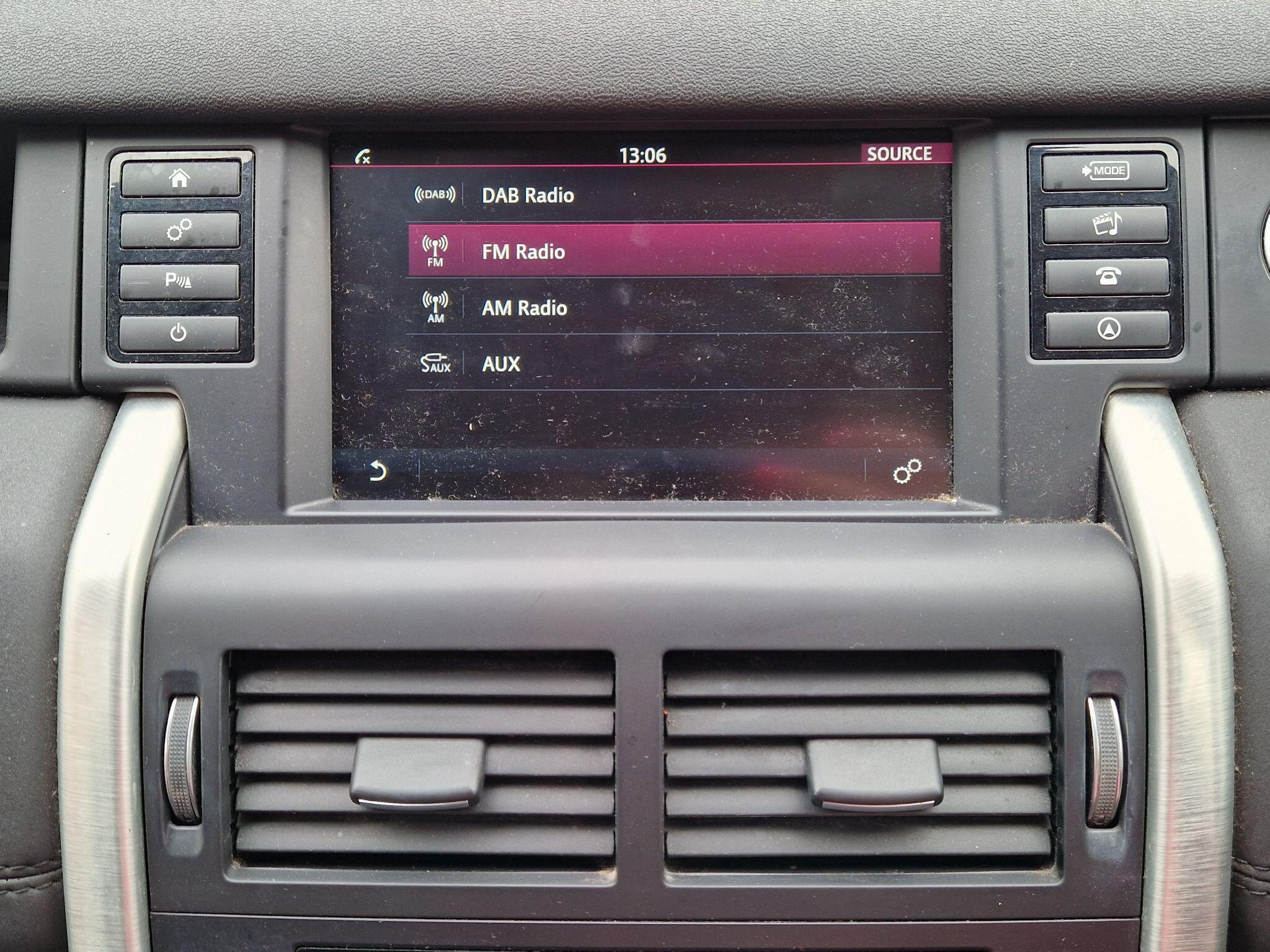 Land Rover DISCOVERY SPORT - Image 40