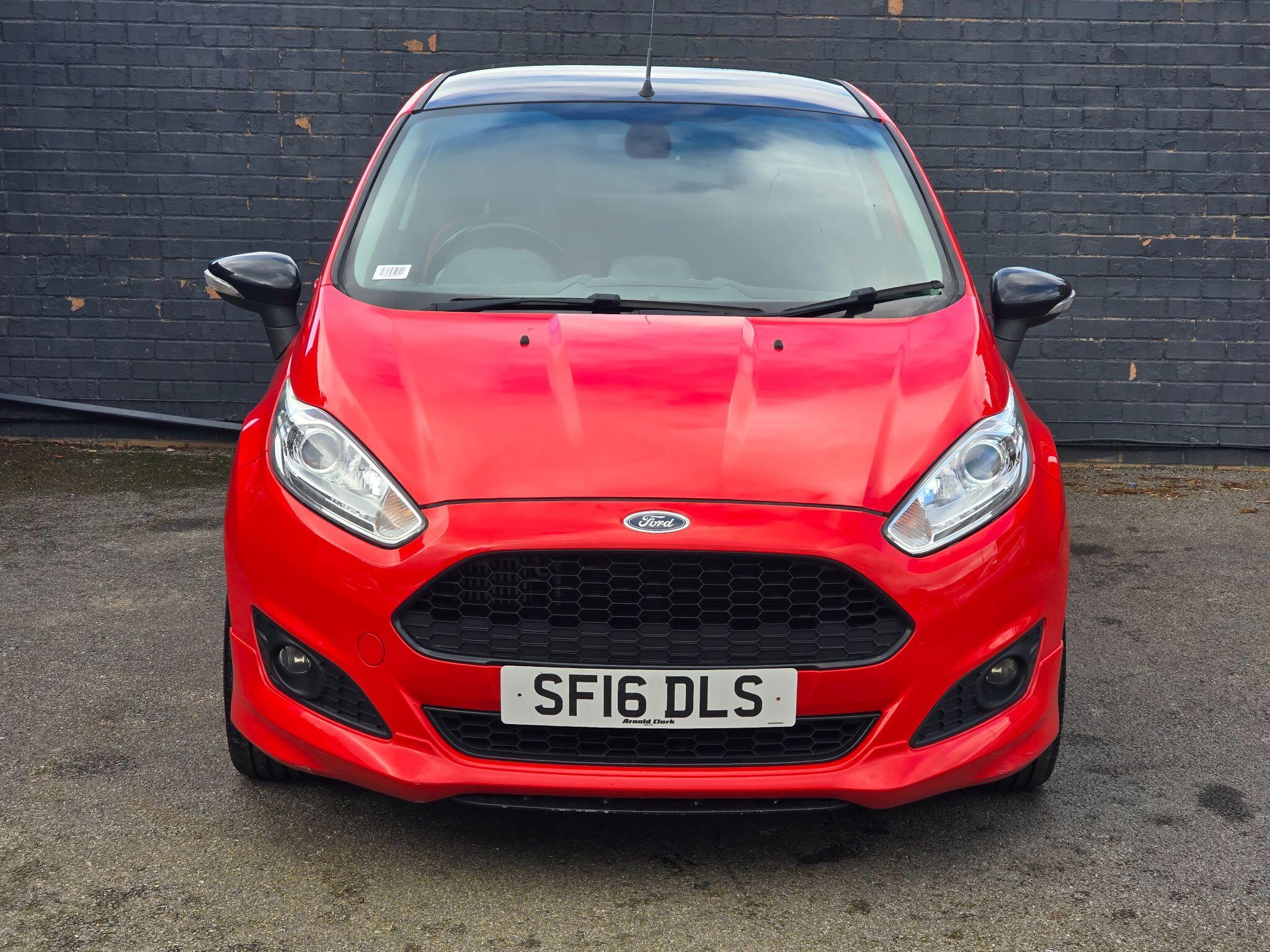 Ford Fiesta - Image 15
