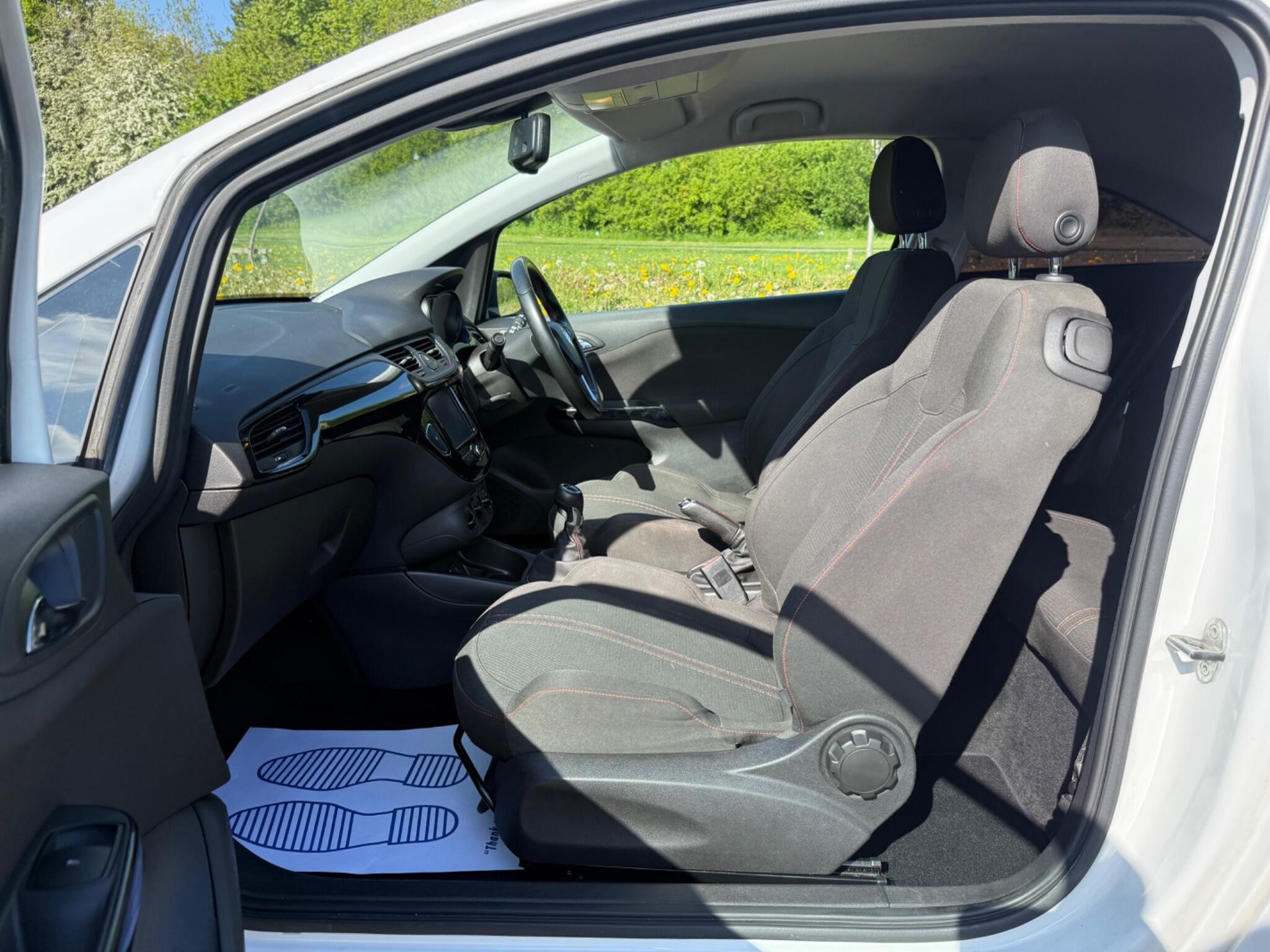 Vauxhall Corsa - Image 7