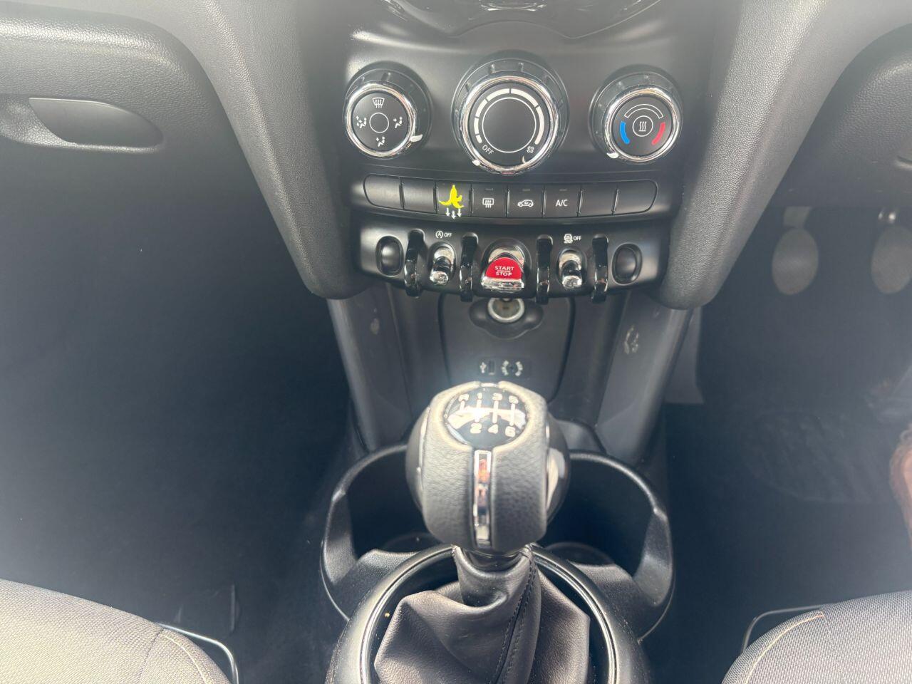 MINI Hatch - Image 13