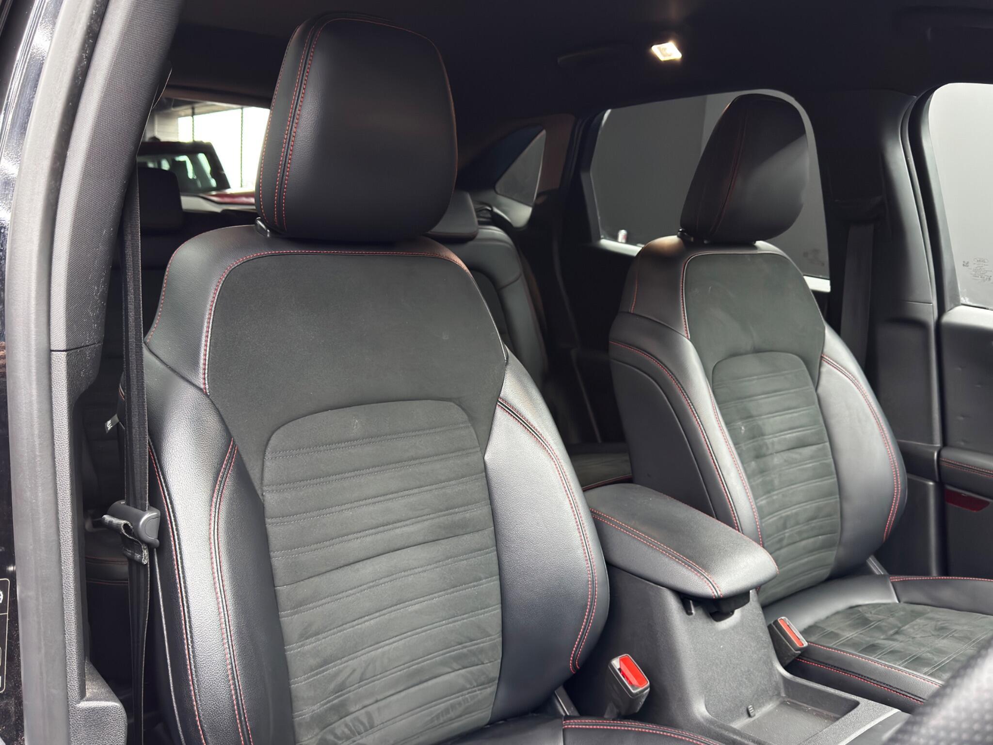 Ford Kuga - Image 12