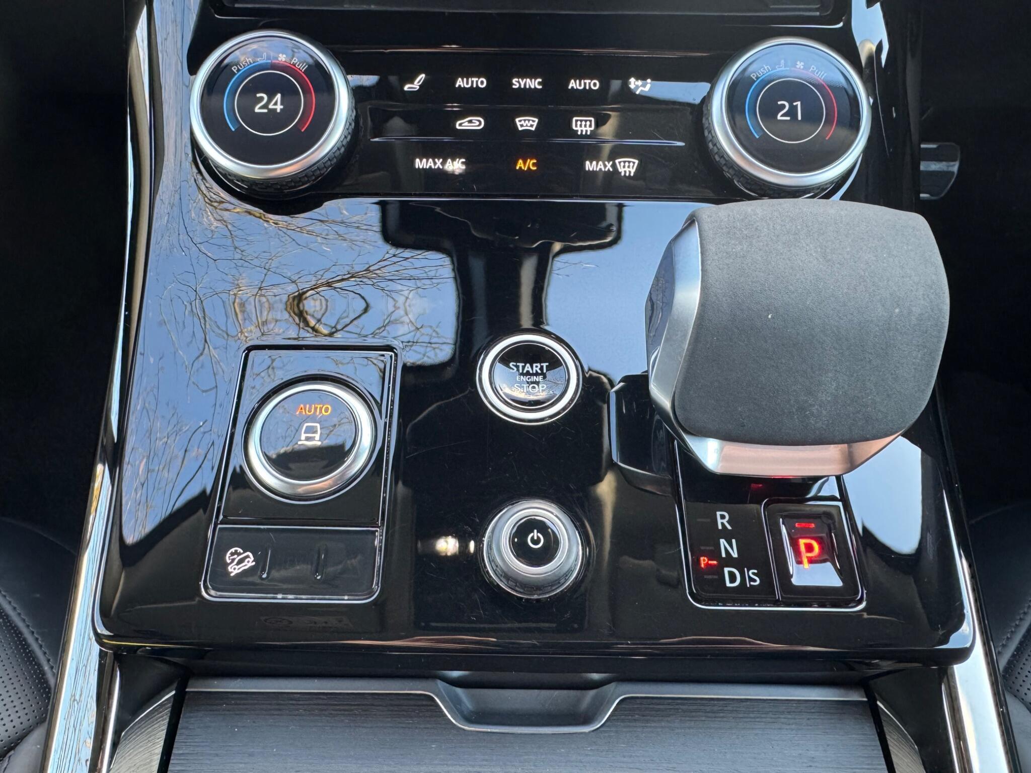 Land Rover RANGE ROVER SPORT - Image 31