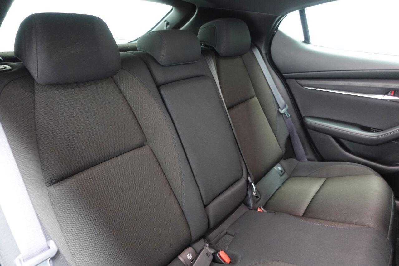 Mazda MAZDA3 - Image 18