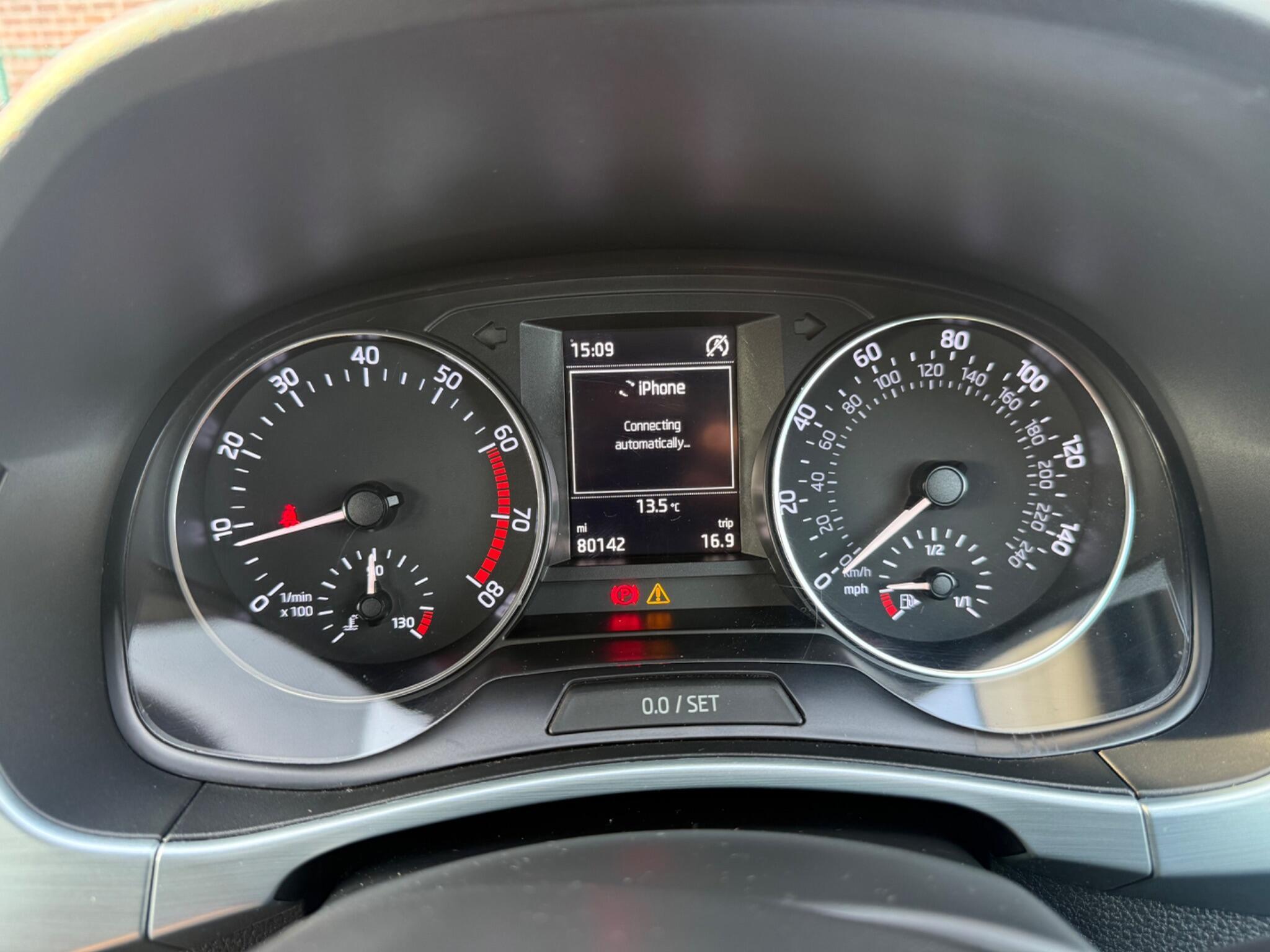 Skoda Fabia - Image 11