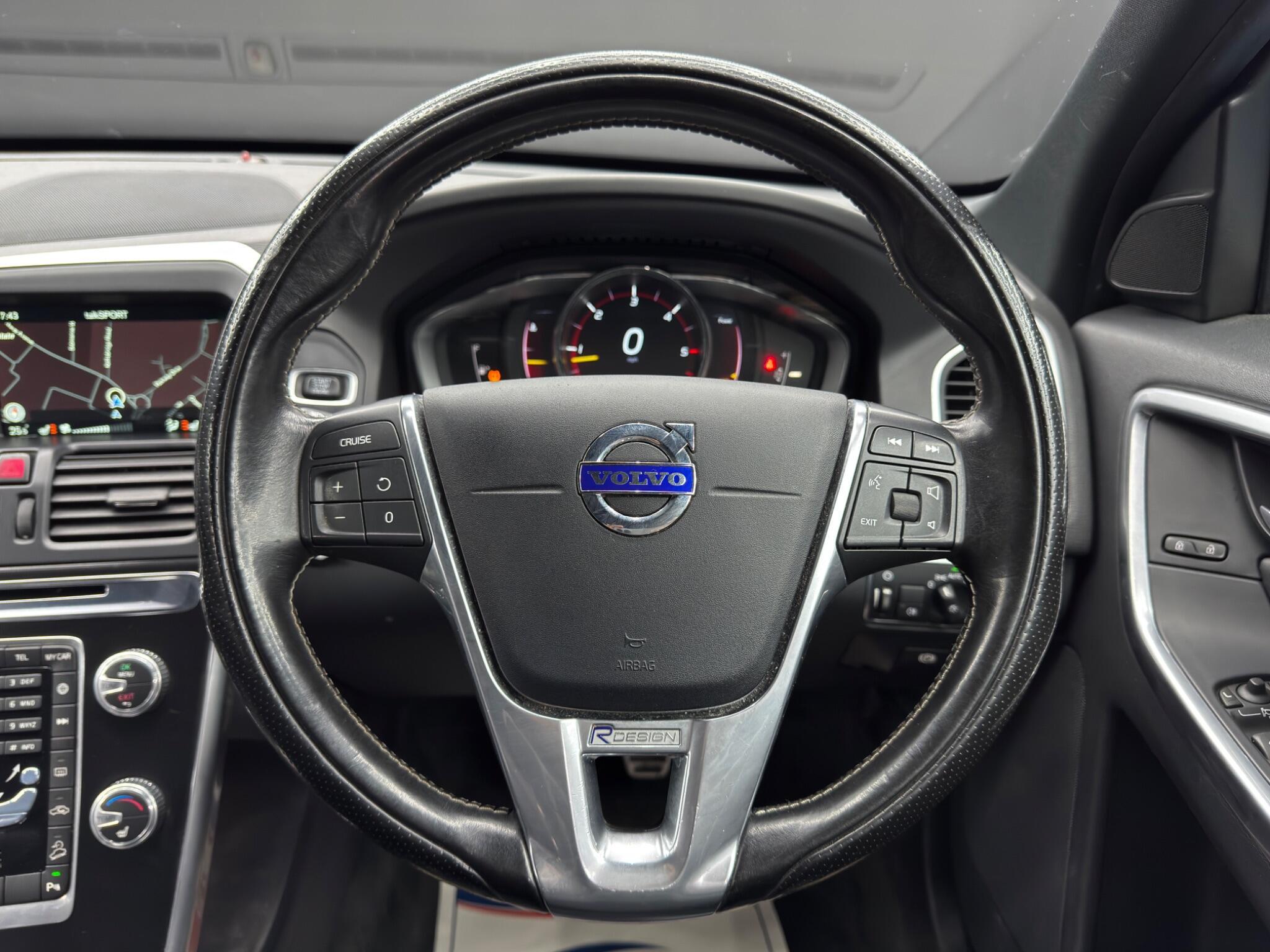 Volvo XC60 - Image 19