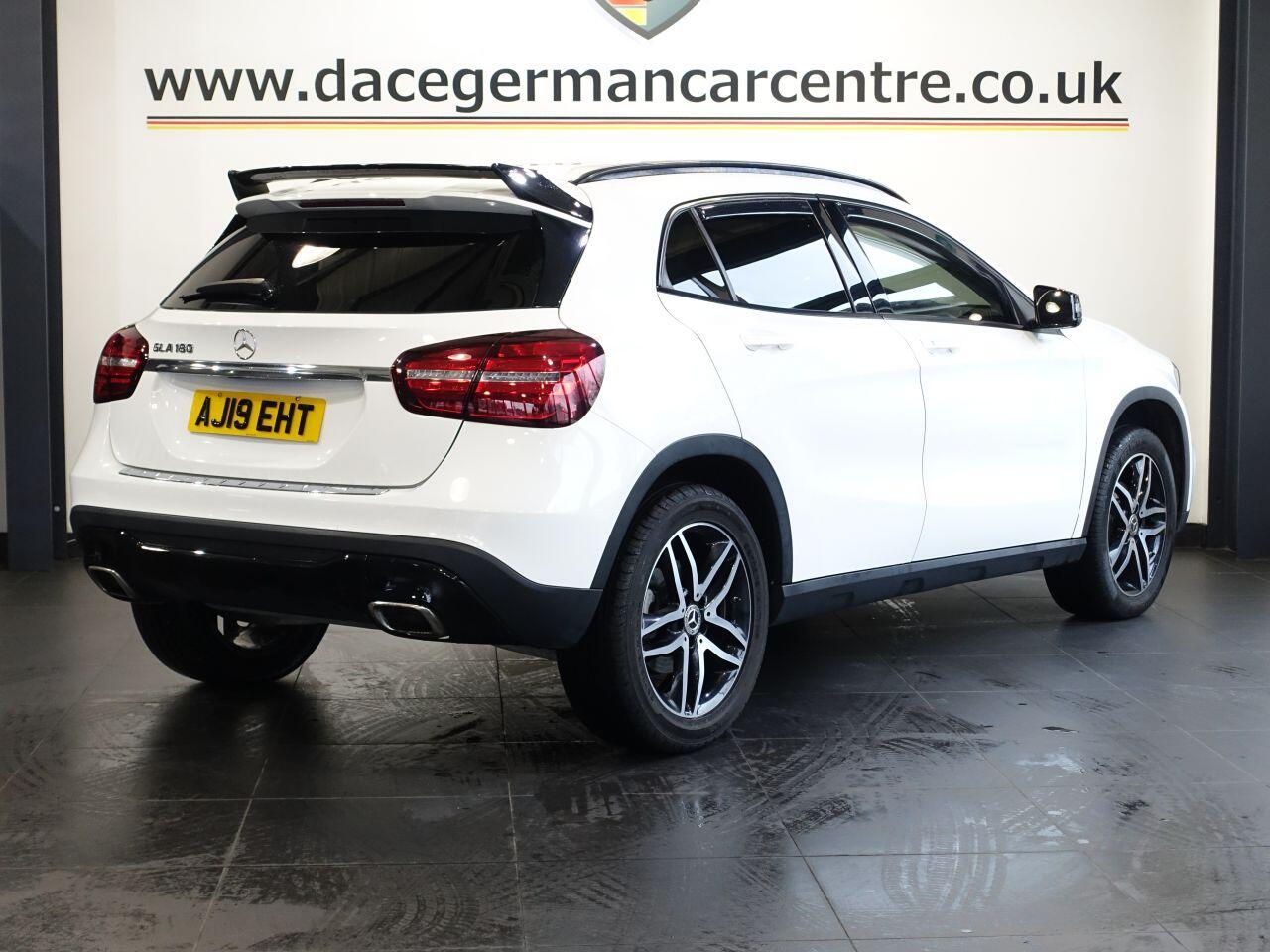 Mercedes GLA - Image 9