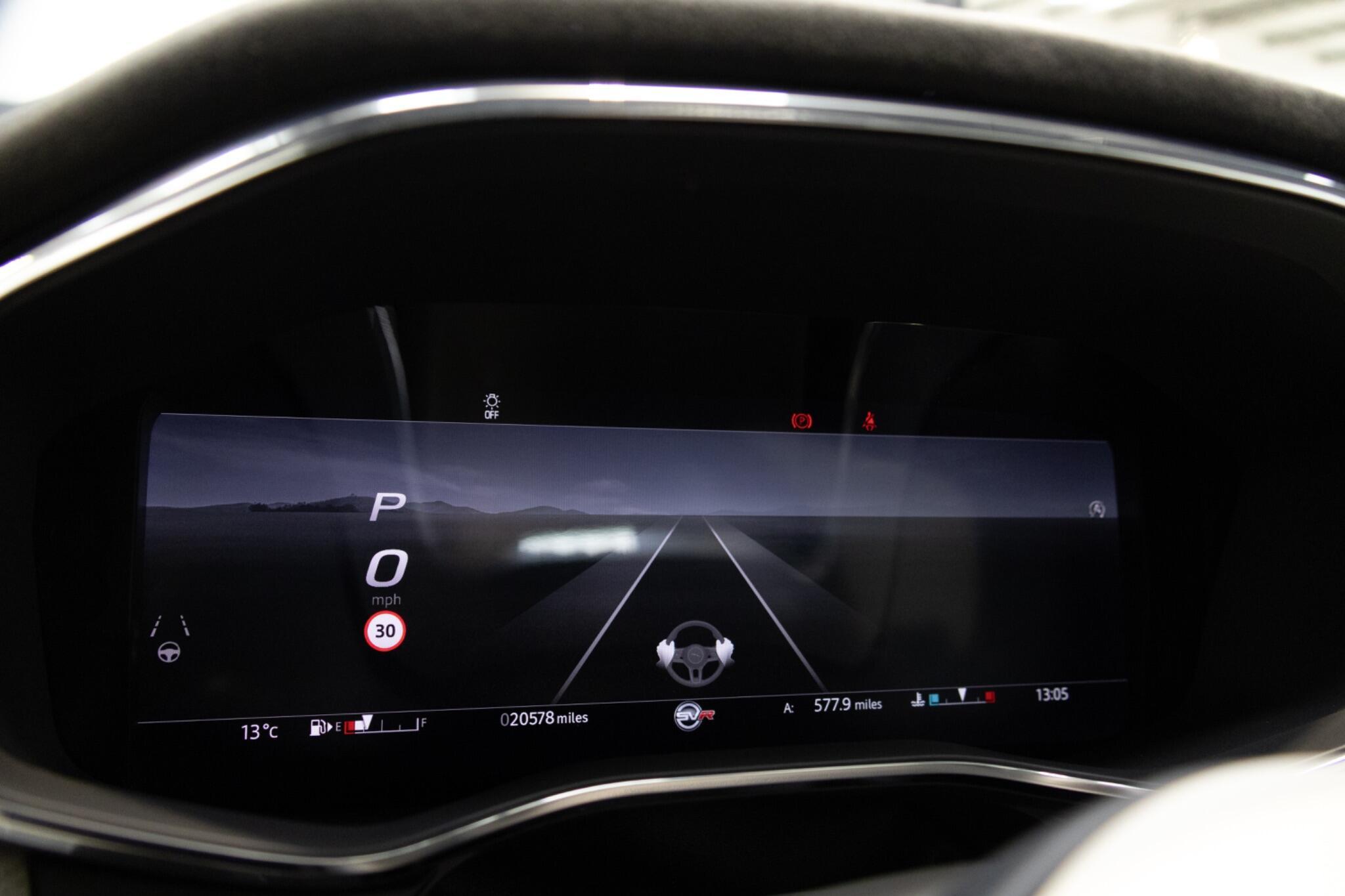 Jaguar F-Pace - Image 52