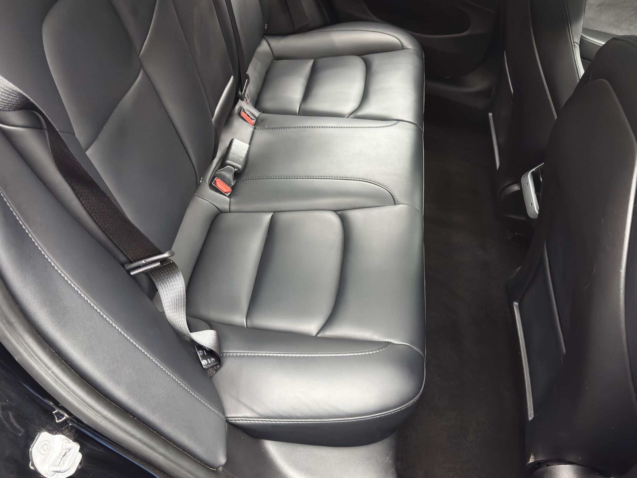 Tesla Model 3 - Image 16