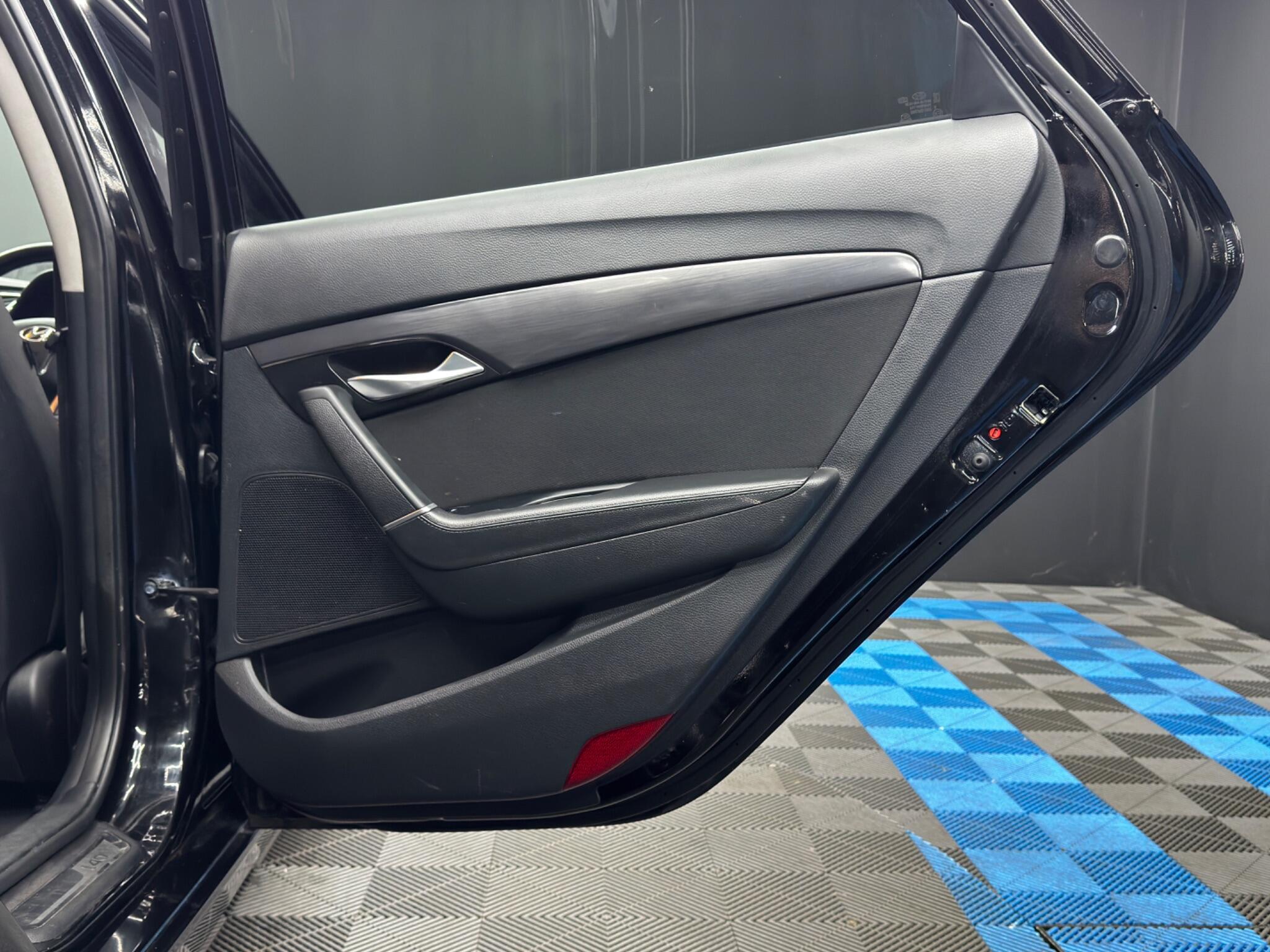 Hyundai i40 - Image 41