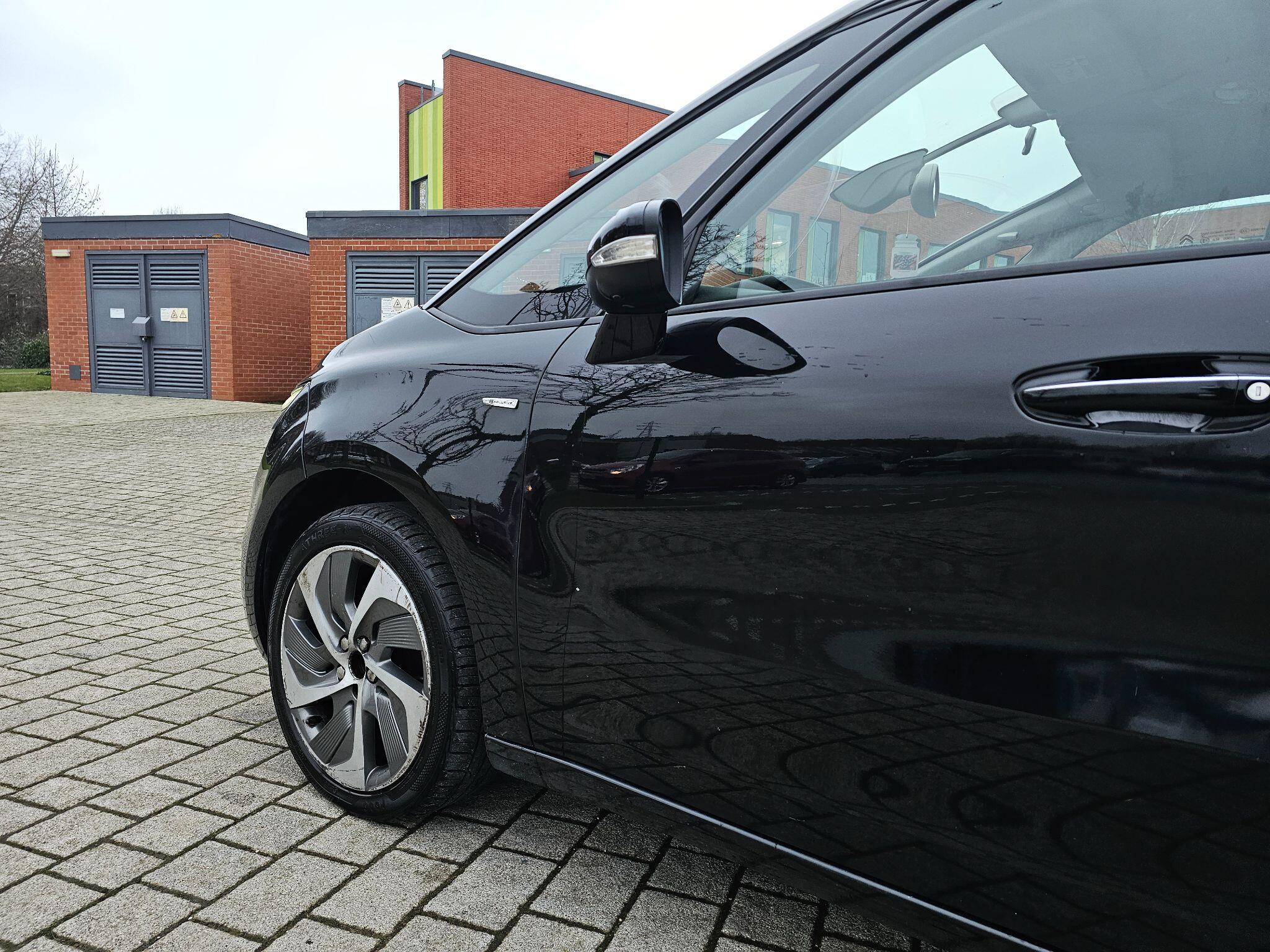 Citroen Grand C4 Picasso - Image 33