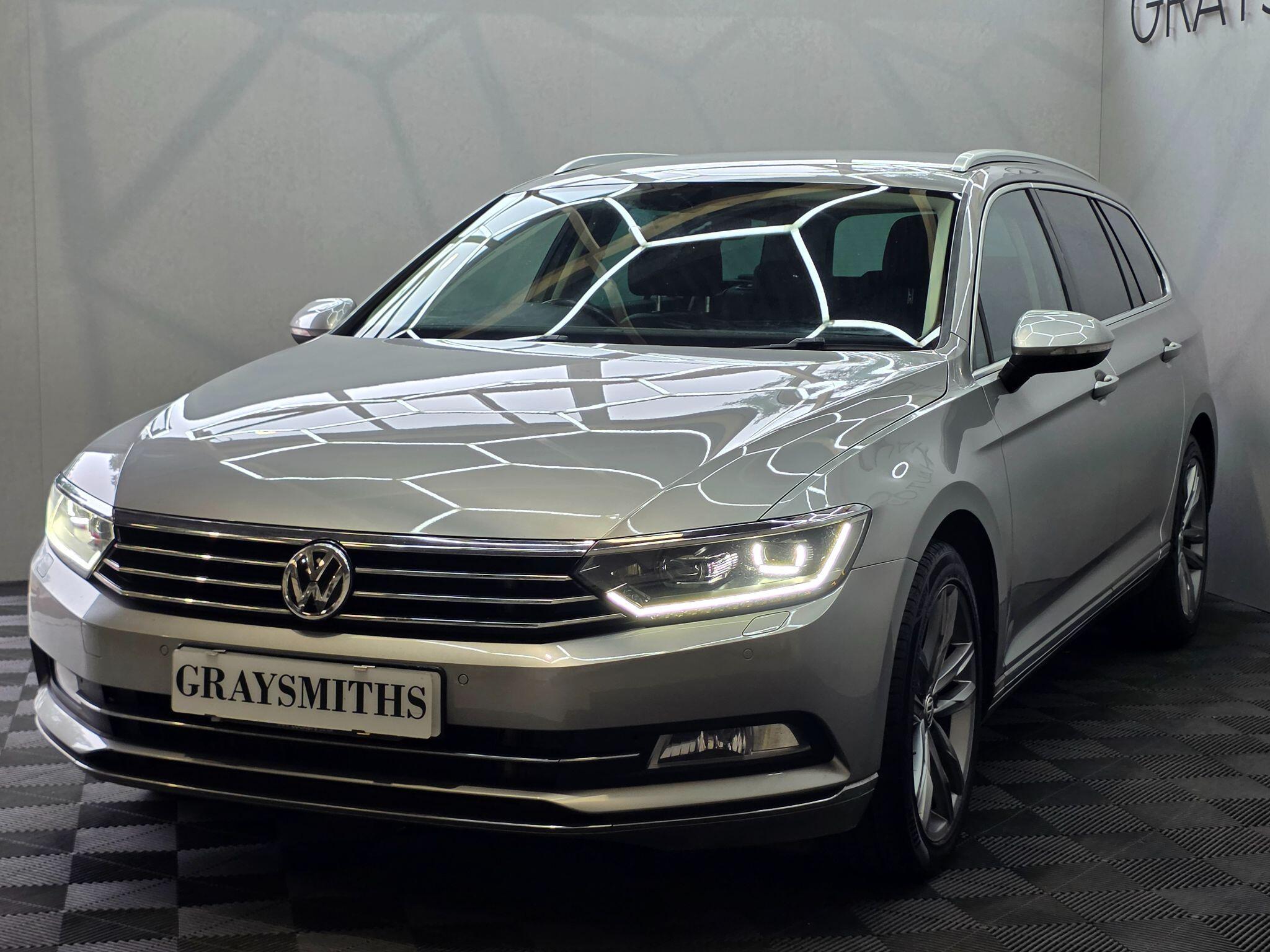 Volkswagen Passat - Image 5