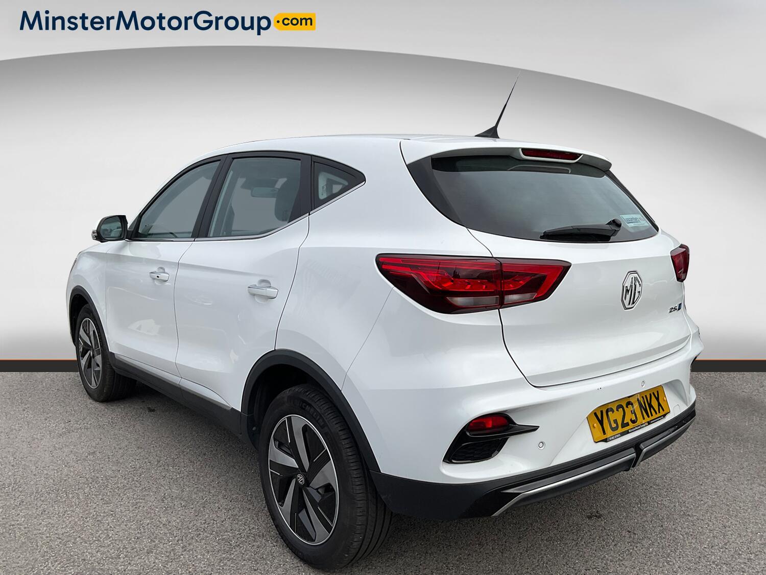 MG MG ZS - Image 4