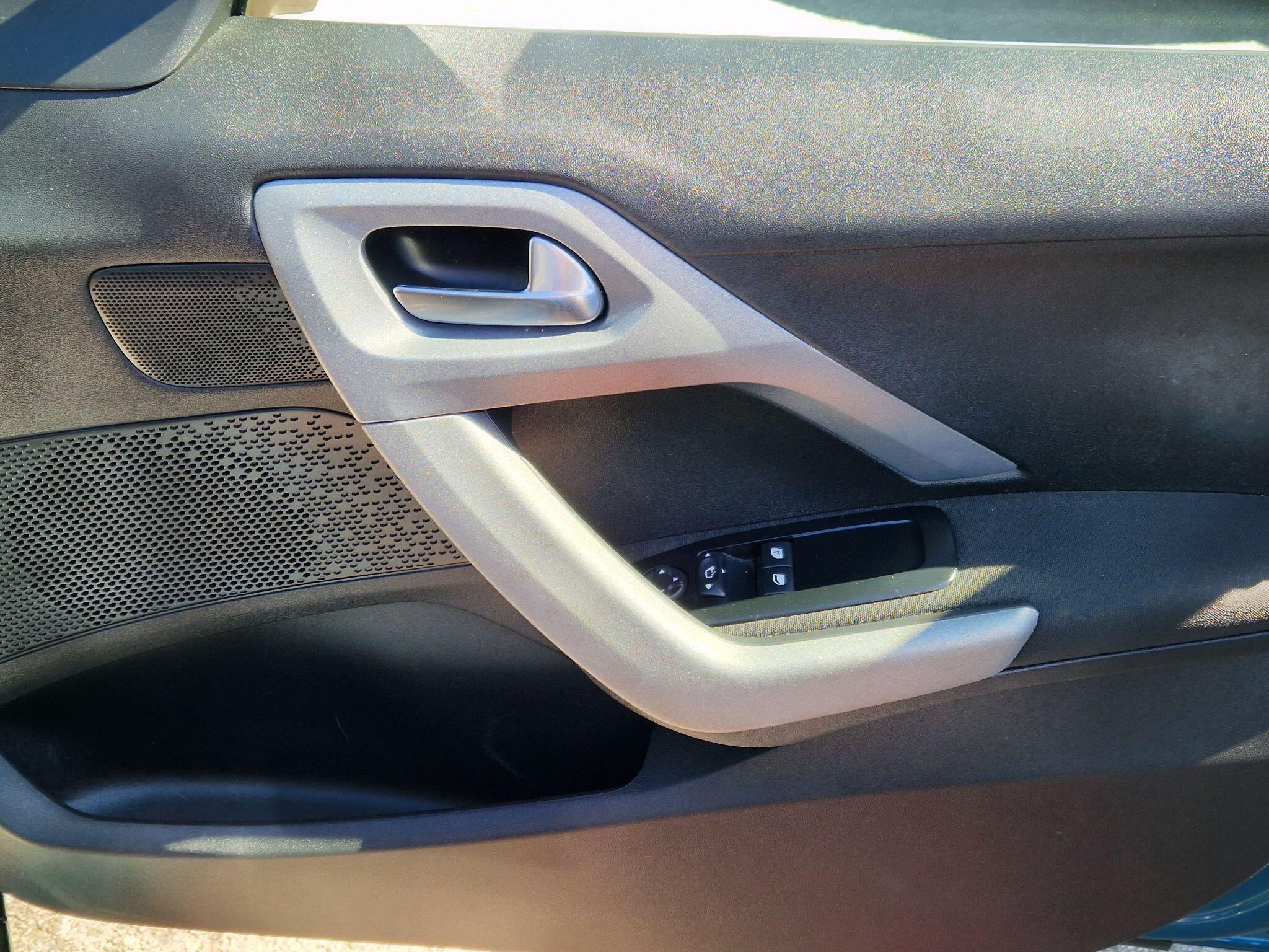 Peugeot 2008 - Image 31