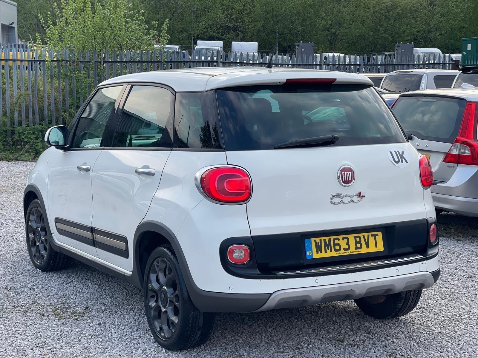 Fiat 500L - Image 5