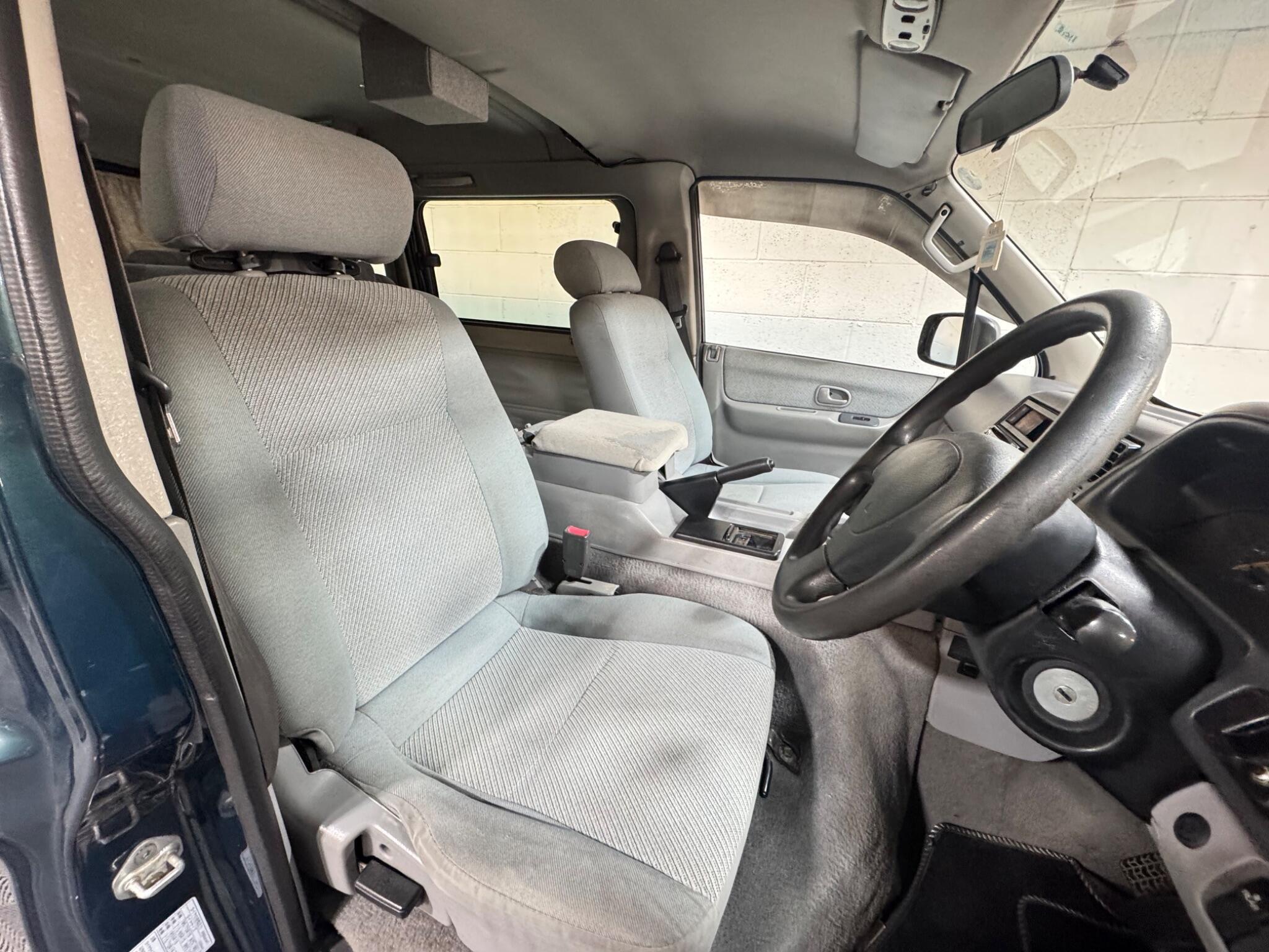 Mazda Bongo - Image 8