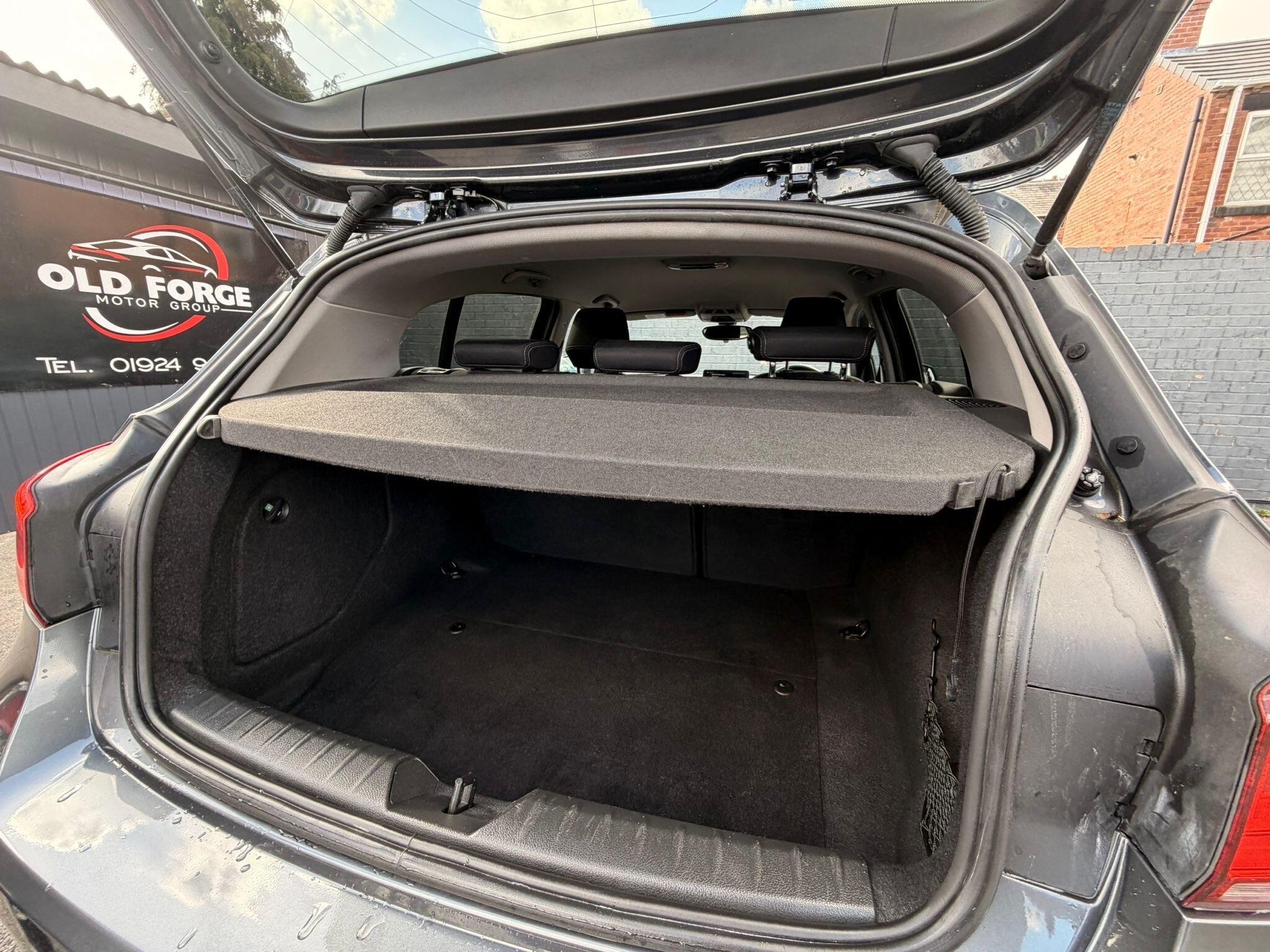 BMW 1 Series - Image 55