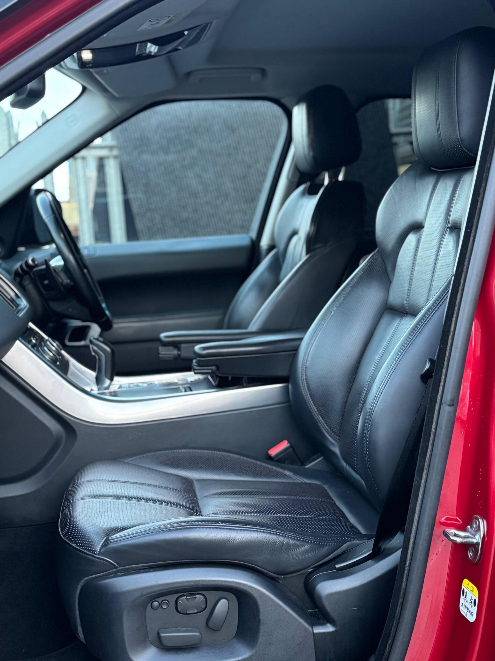 Land Rover RANGE ROVER SPORT - Image 33