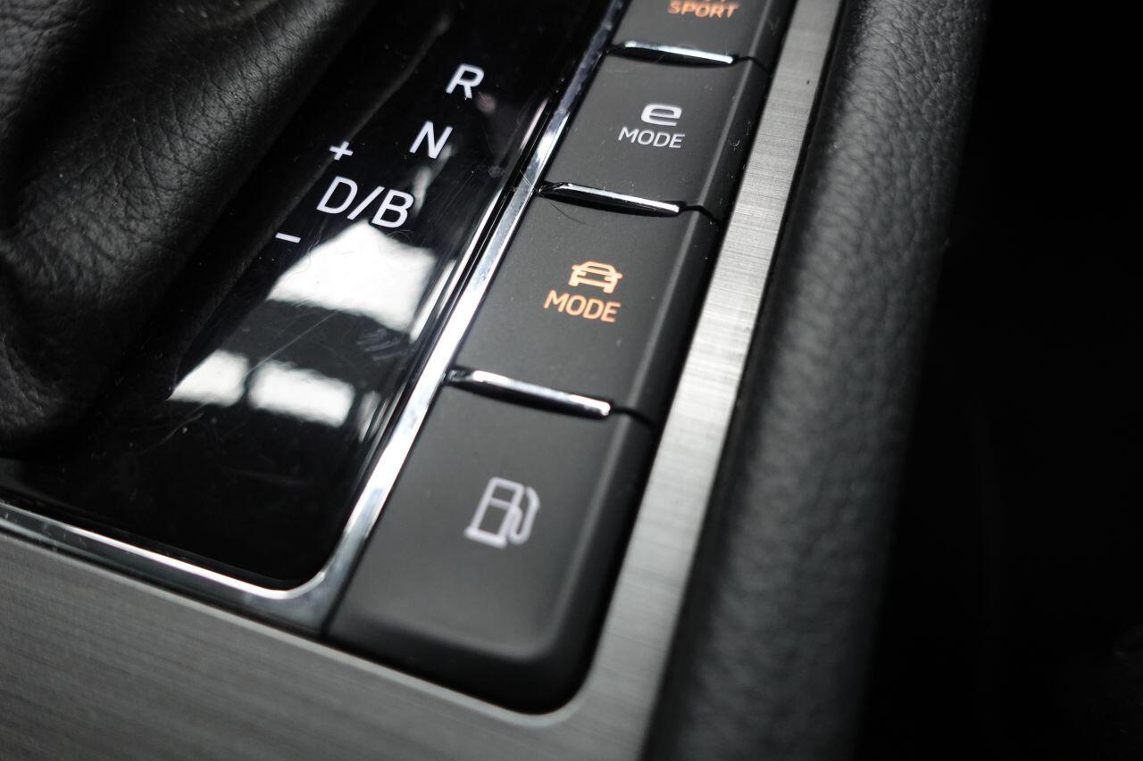 Skoda Superb - Image 52