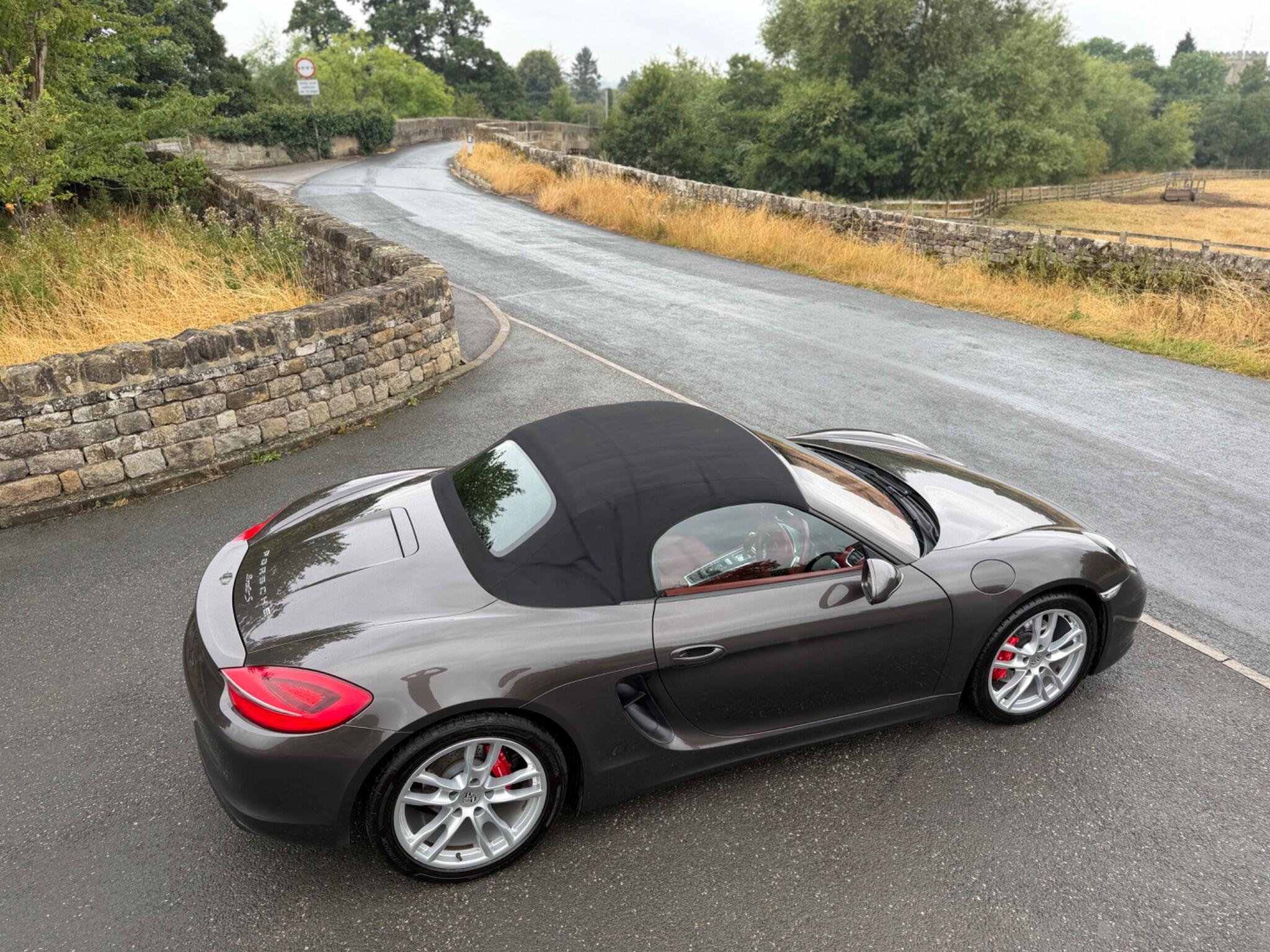 Porsche Boxster - Image 17