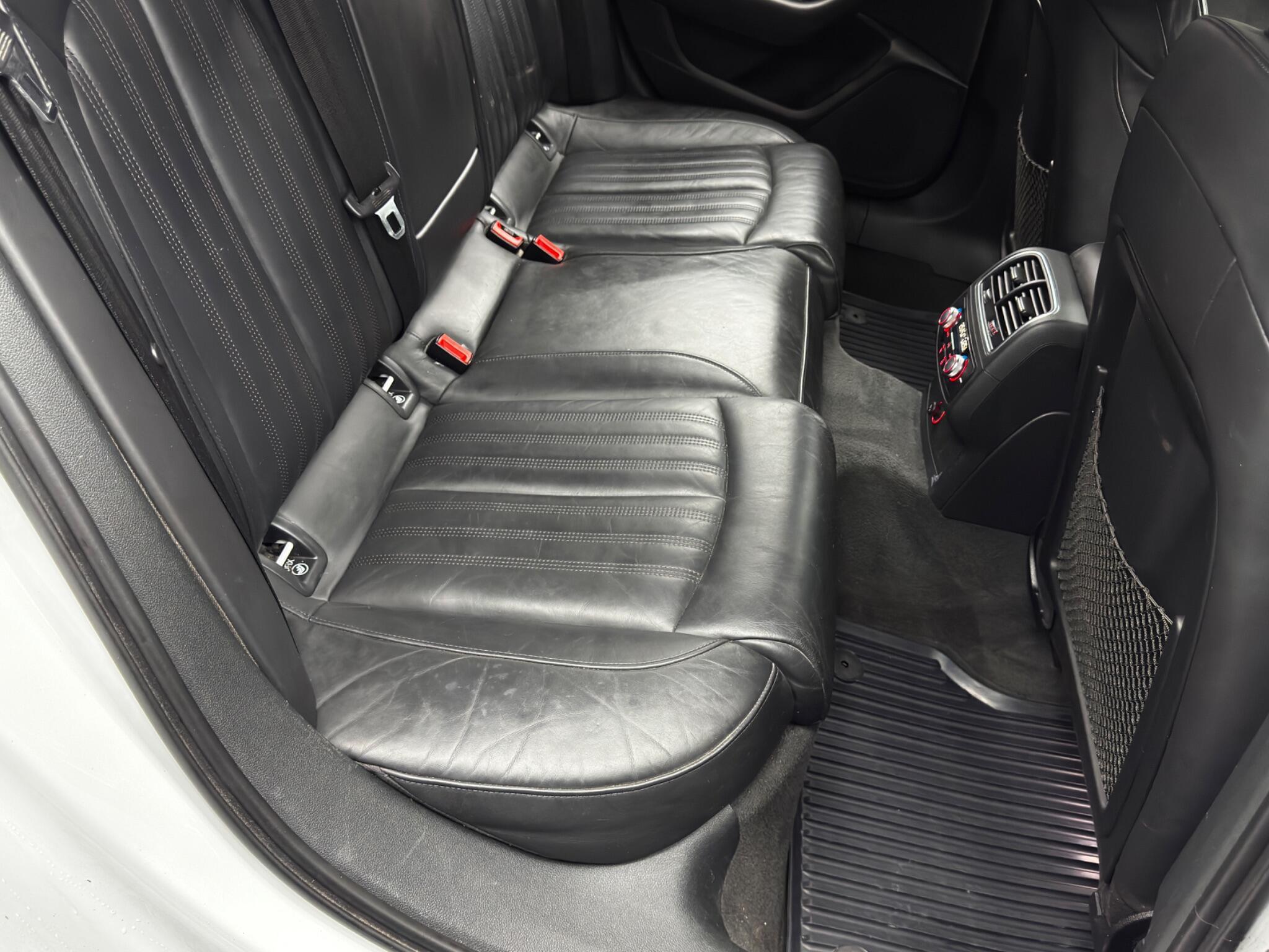 Audi A6 Saloon - Image 16