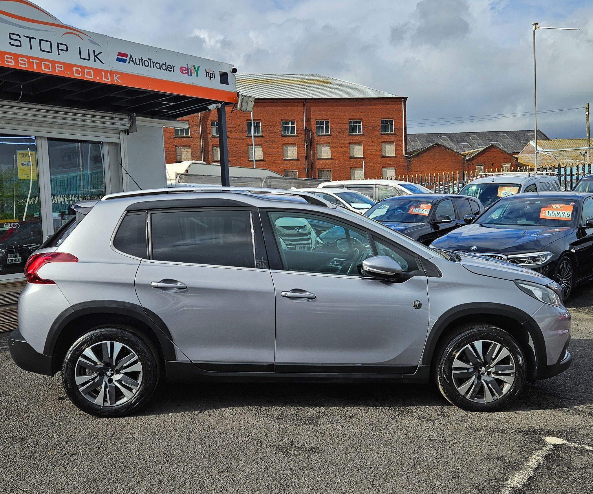 Peugeot 2008 - Image 12