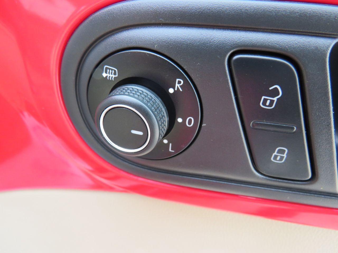 Volkswagen Beetle - Image 23