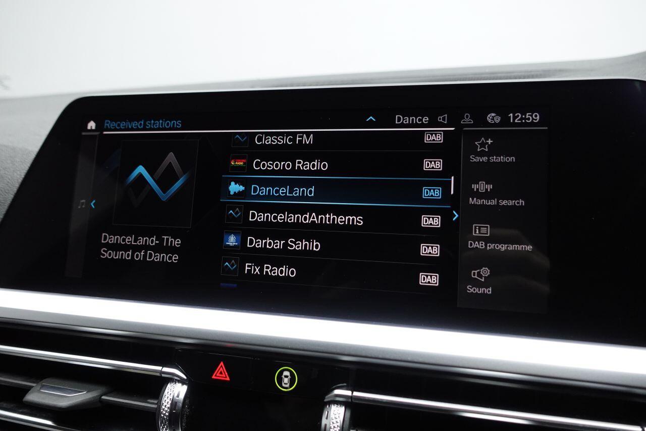 BMW 3 Series - Image 35