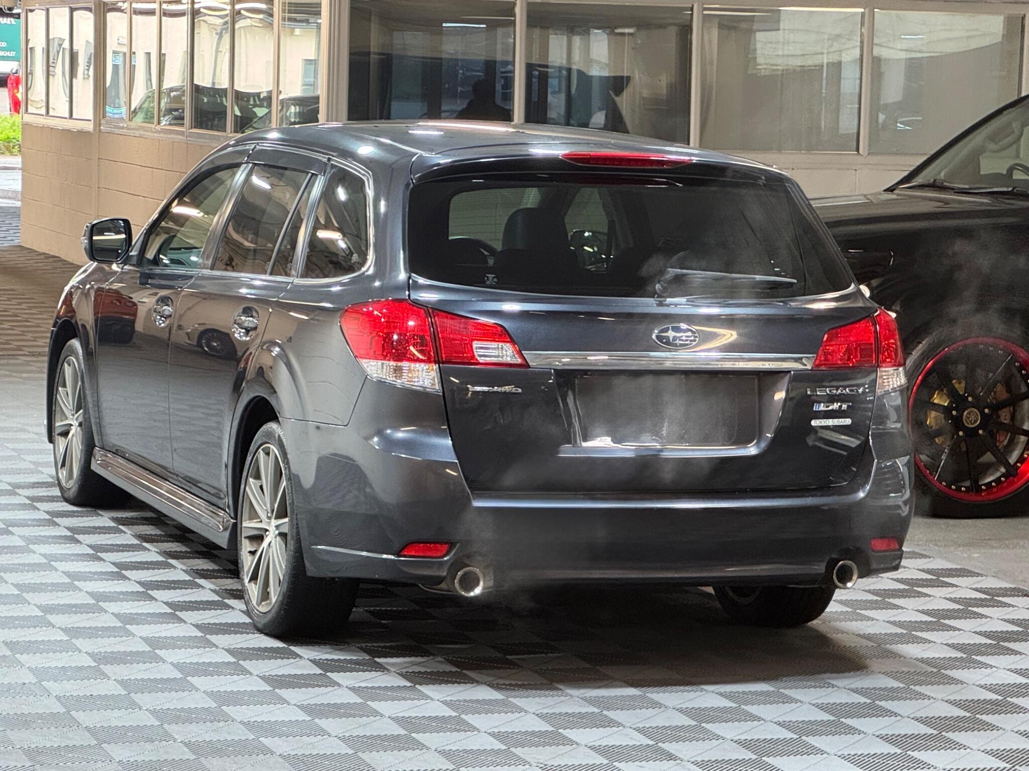 Subaru Legacy - Image 3