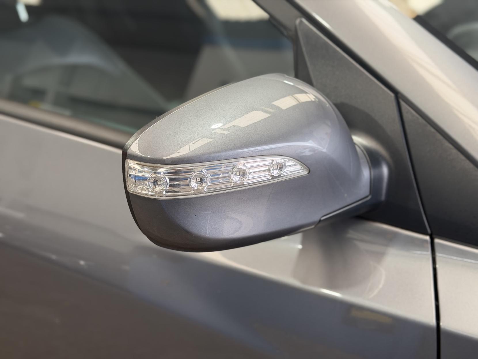 Hyundai ix35 - Image 14