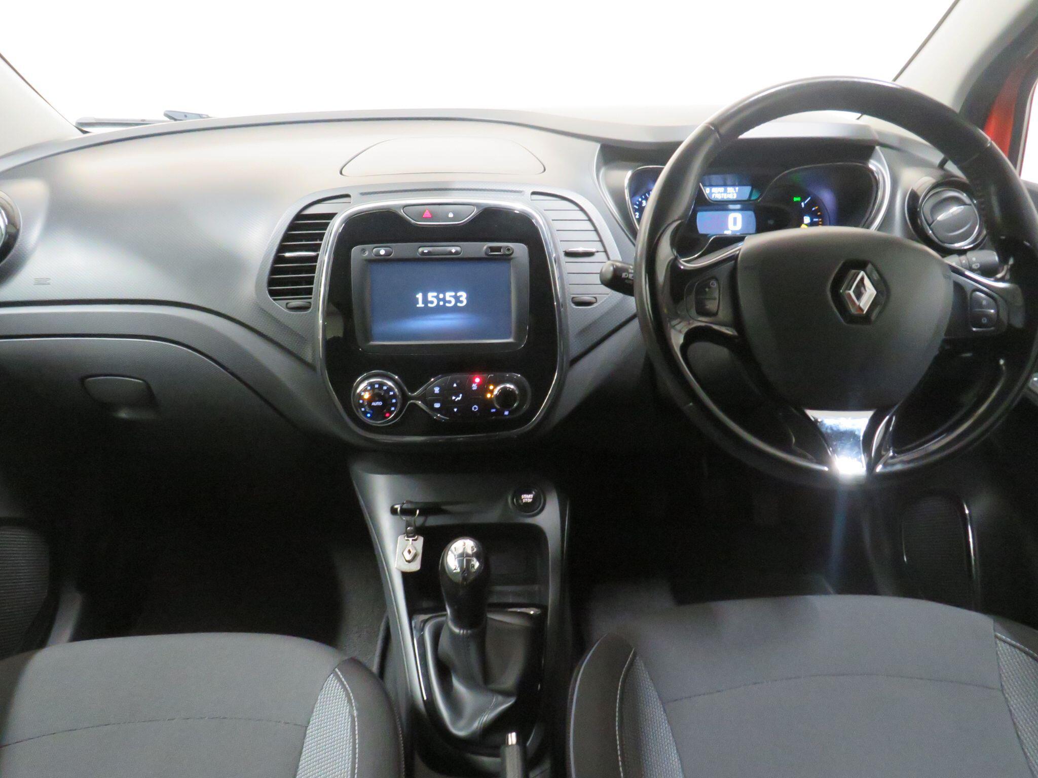 Renault Captur - Image 13