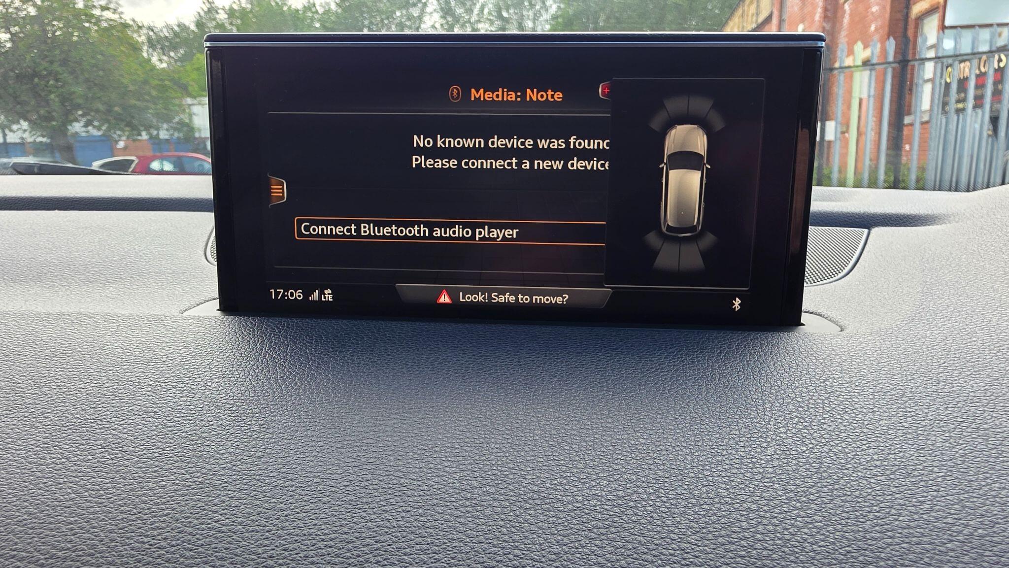 Audi Q7 - Image 33