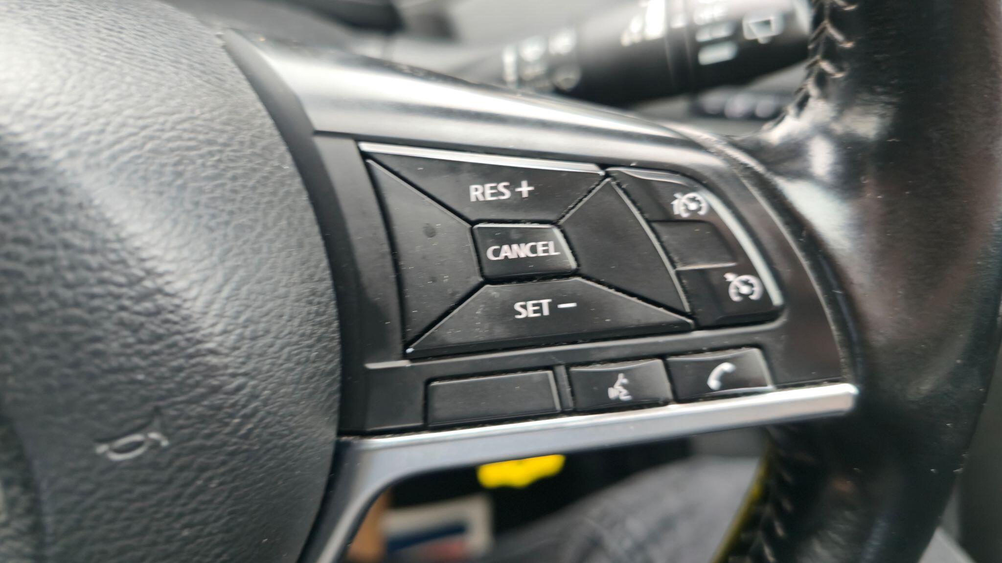 Nissan Qashqai - Image 18