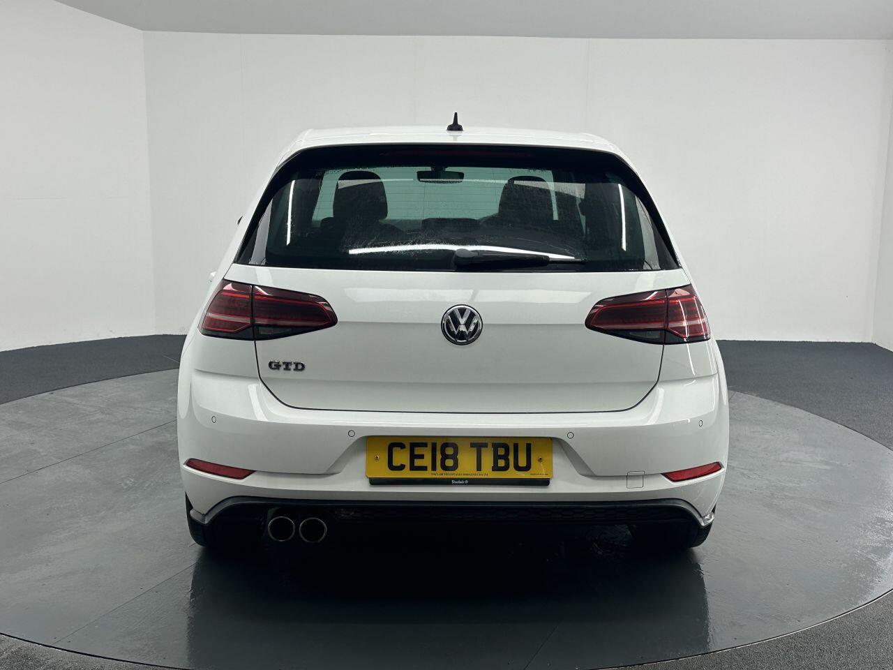 Volkswagen Golf - Image 8