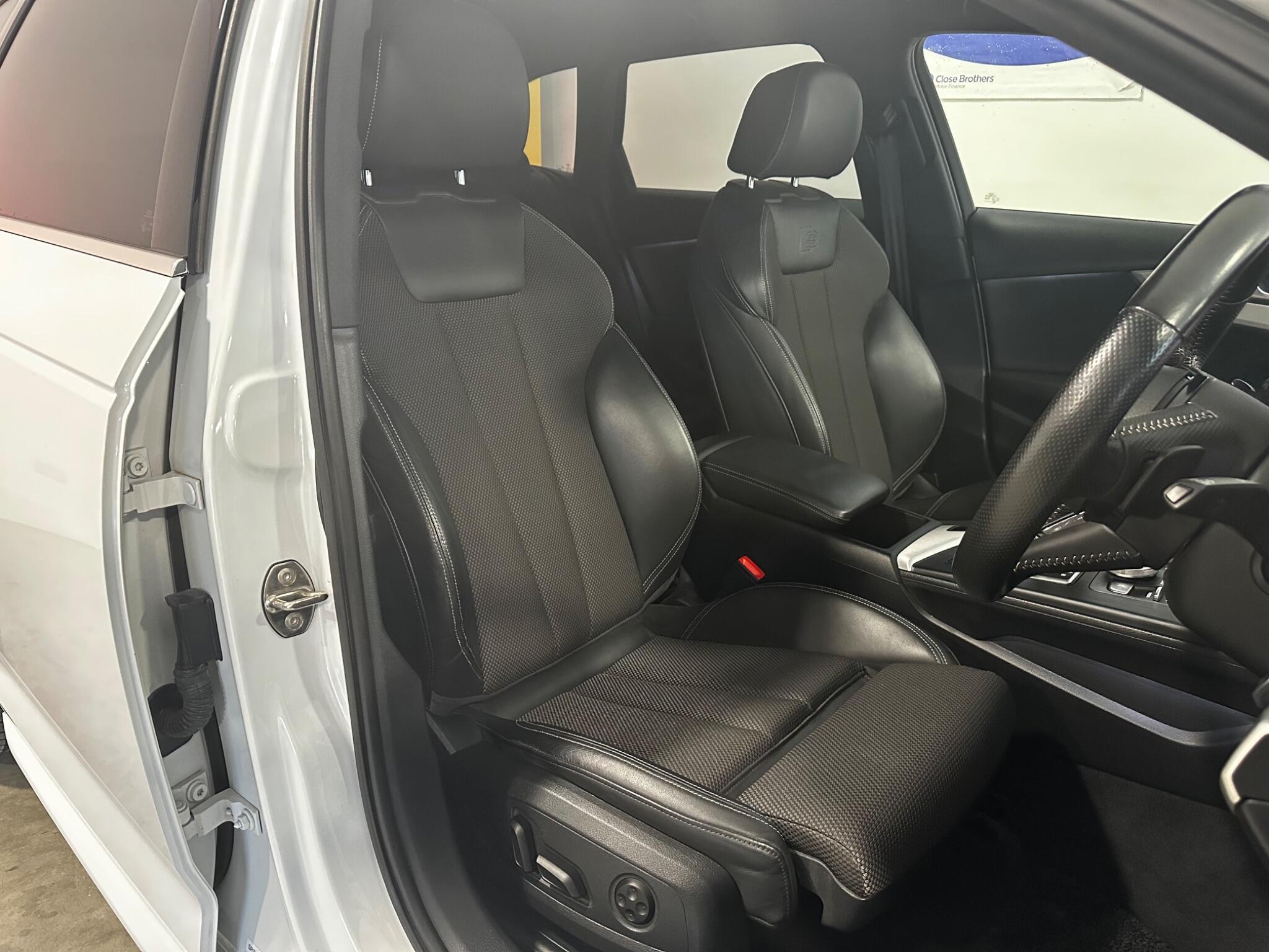Audi A4 Avant - Image 13