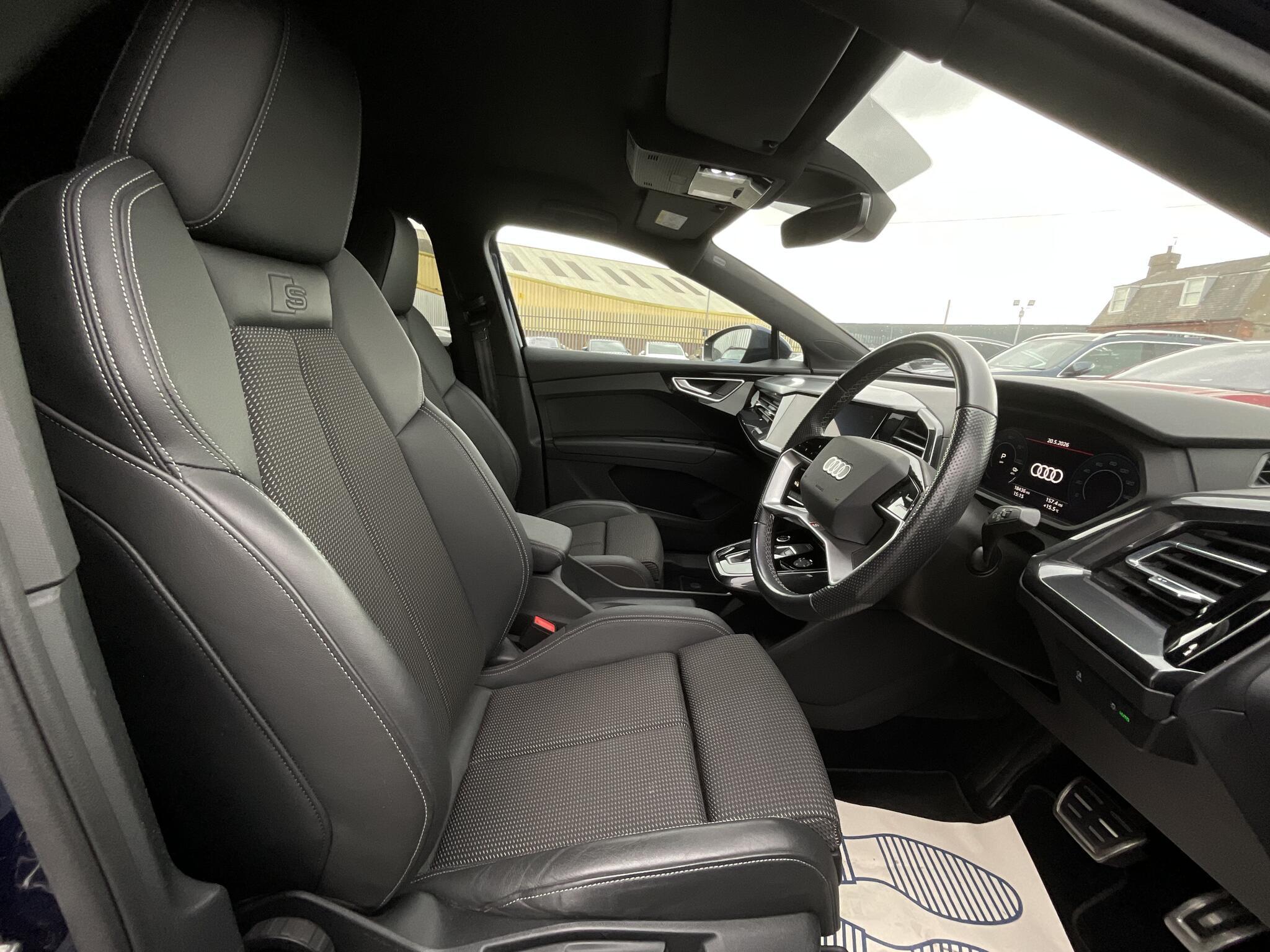 Audi Q4 E-Tron - Image 9