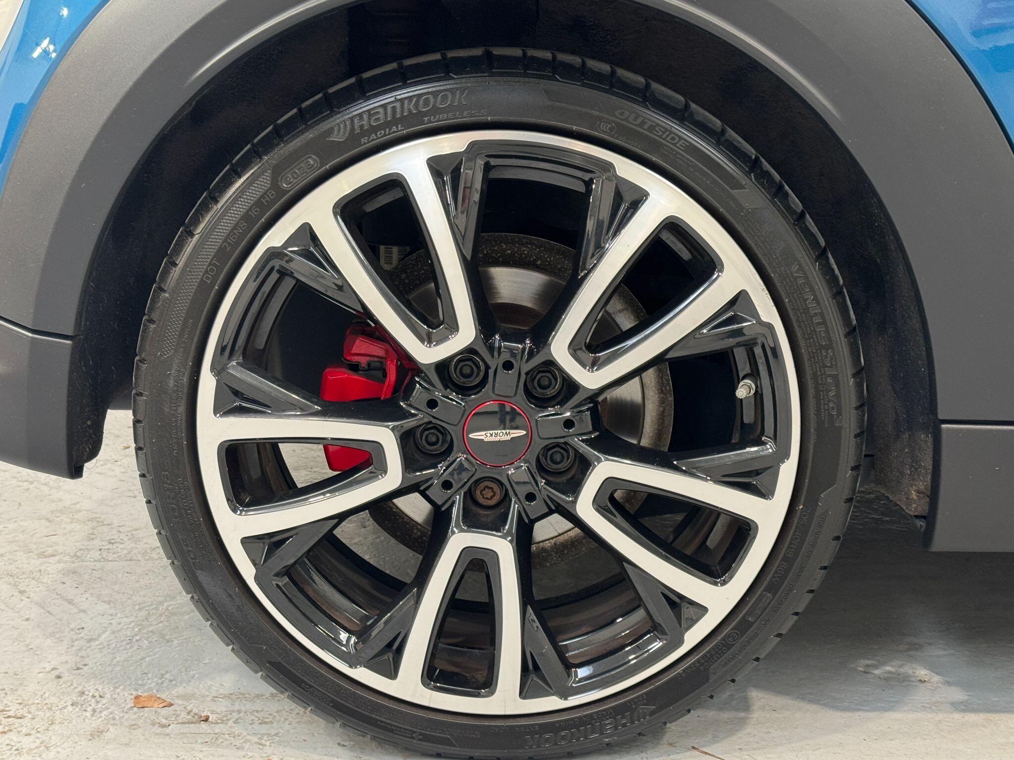 MINI Hatch - Image 21