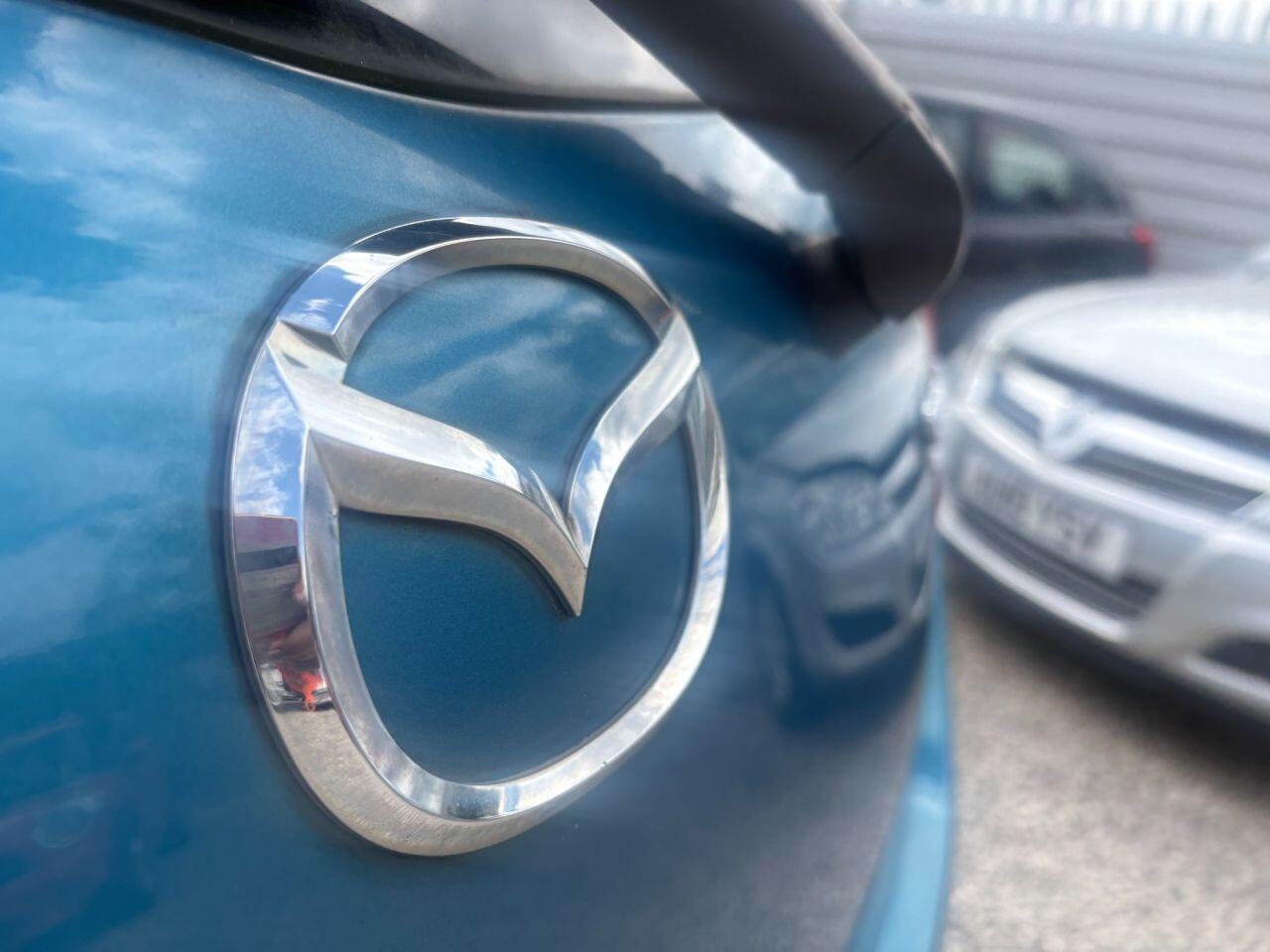 Mazda MAZDA2 - Image 7