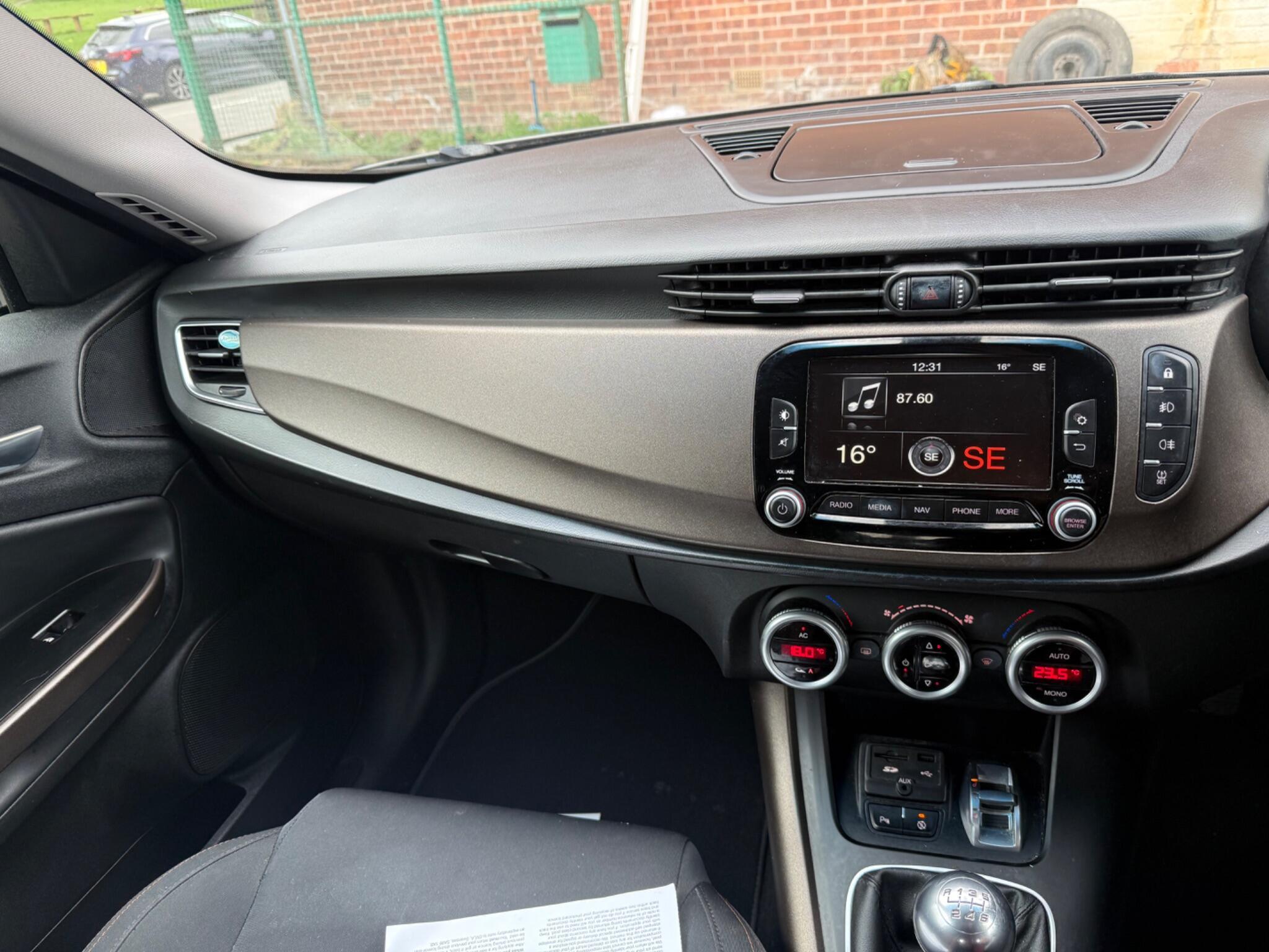 Alfa Romeo Giulietta - Image 16