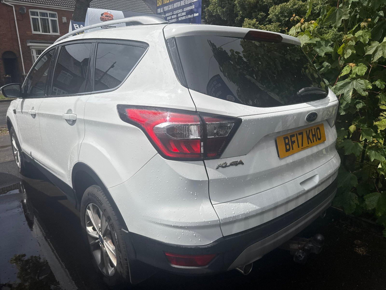 Ford Kuga - Image 3