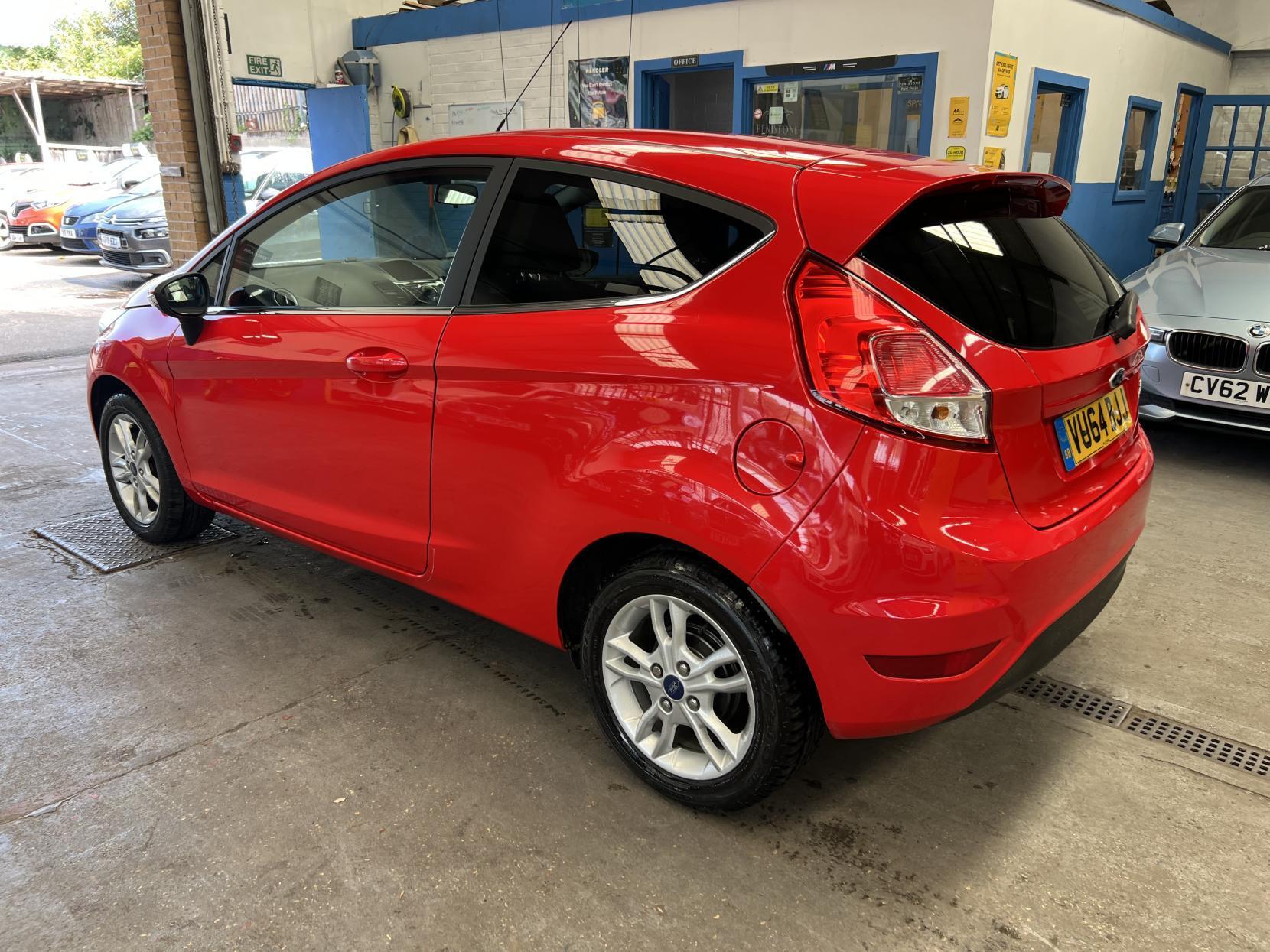 Ford Fiesta - Image 7