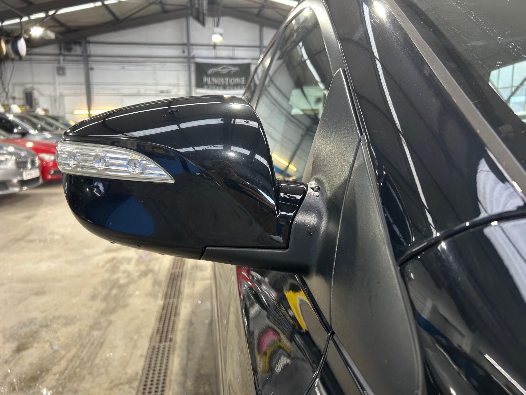 Hyundai ix35 - Image 35